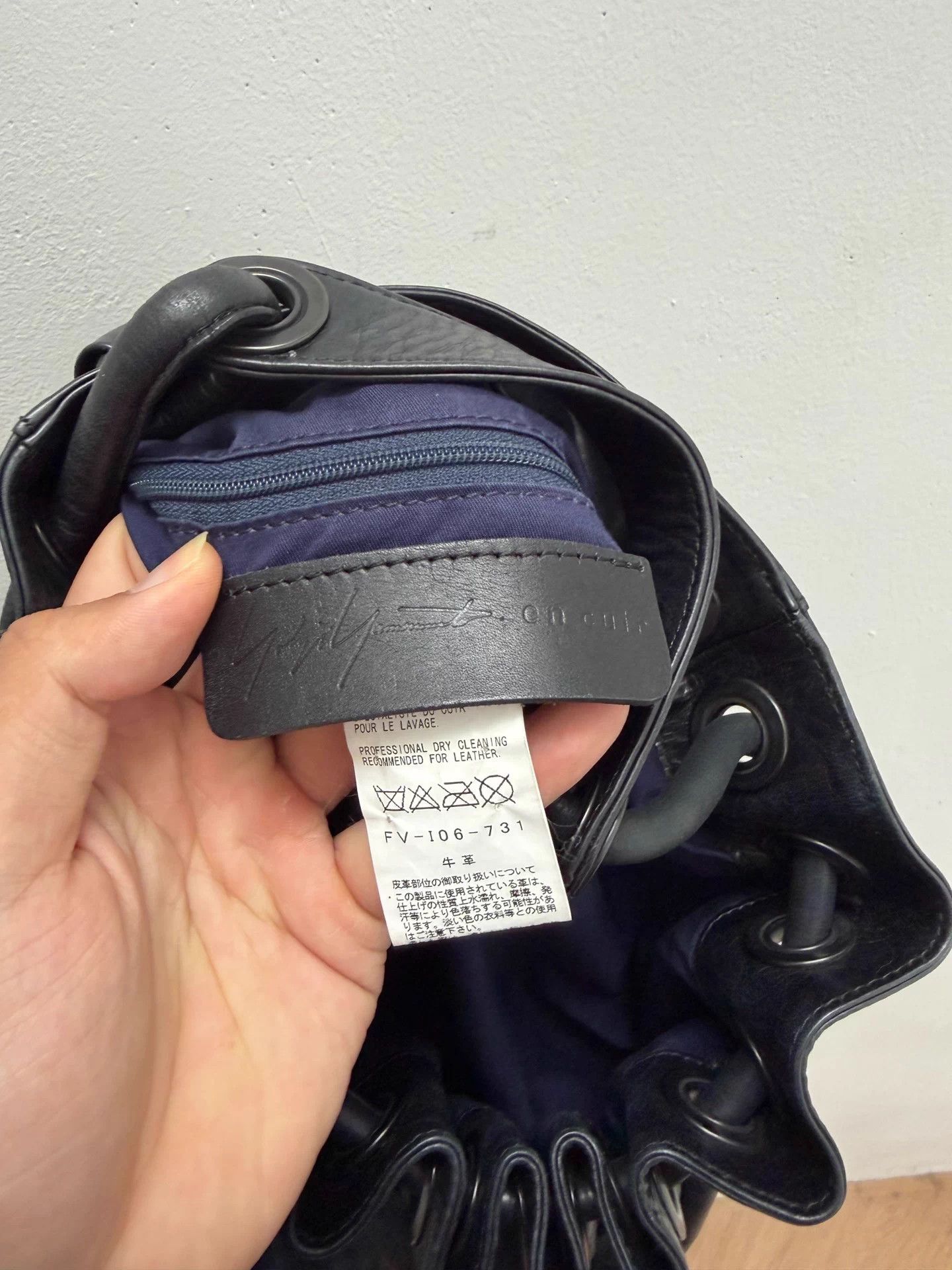Yohji Yamamoto Yohji Yamamoto Pleated Tote Hobo Shoulder Bag Size ONE SIZE - 7 Thumbnail