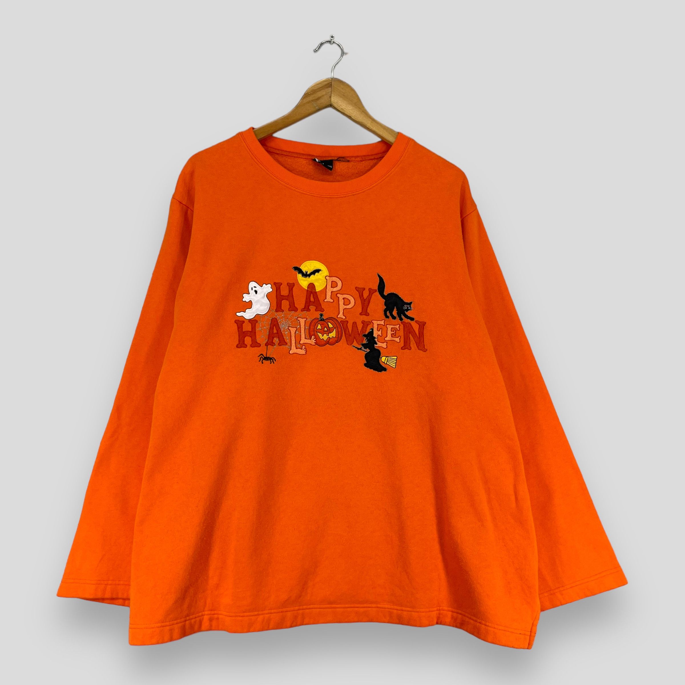 Vintage HAPPY HALLOWEEN Spellout Embroidery Sweatshirt