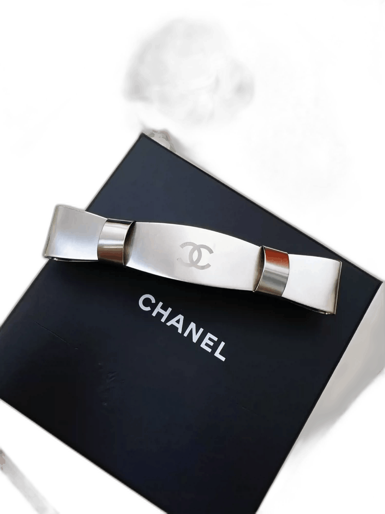 Chanel Vintage Chanel Bow Double Hair Clip Size ONE SIZE - 1 Thumbnail