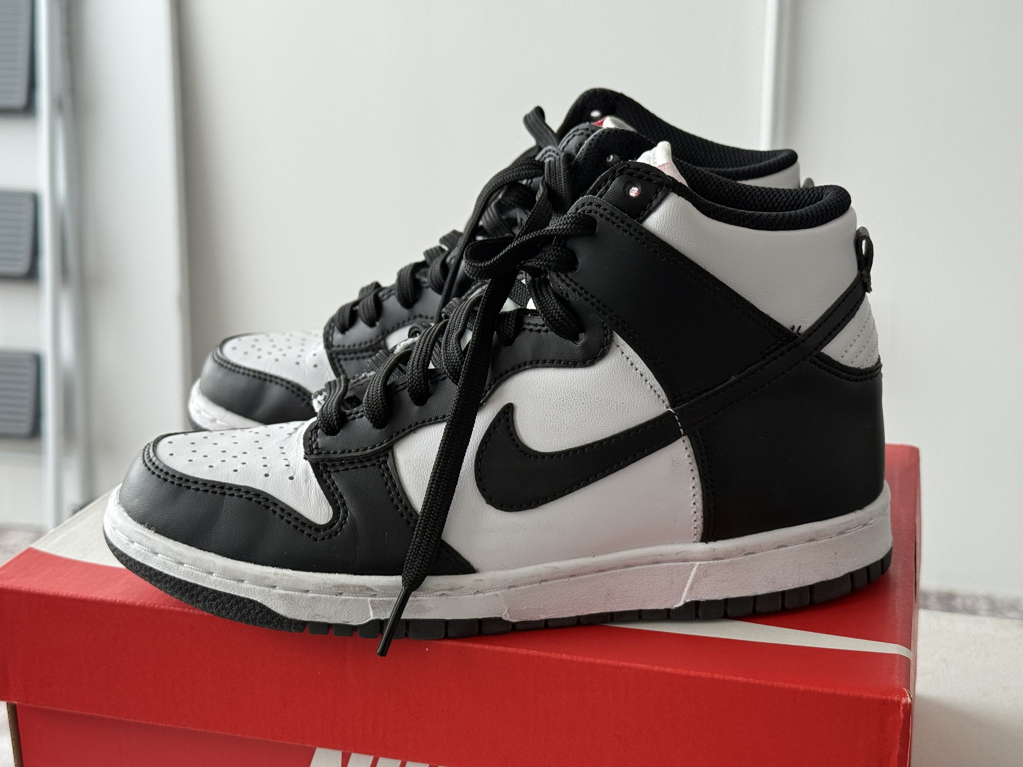 Nike Nike Dunk High GS Black White DB2179-103 size 6Y / wmn 7.5 Size US 7.5 / IT 37.5 - 4 Thumbnail