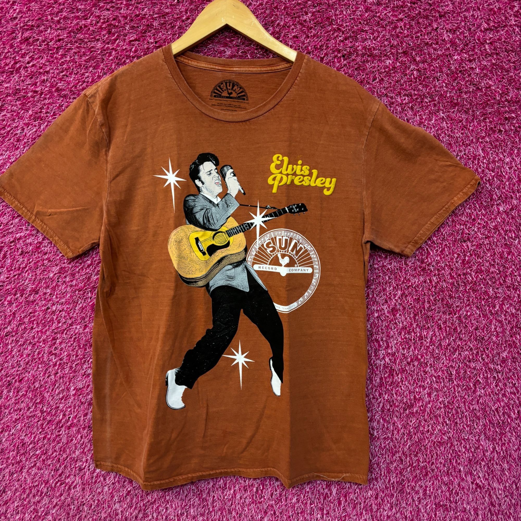 Band Tees Elvis Presley Puffy Print Rock Tshirt size Medium Size US M / EU 48-50 / 2 - 1 Thumbnail