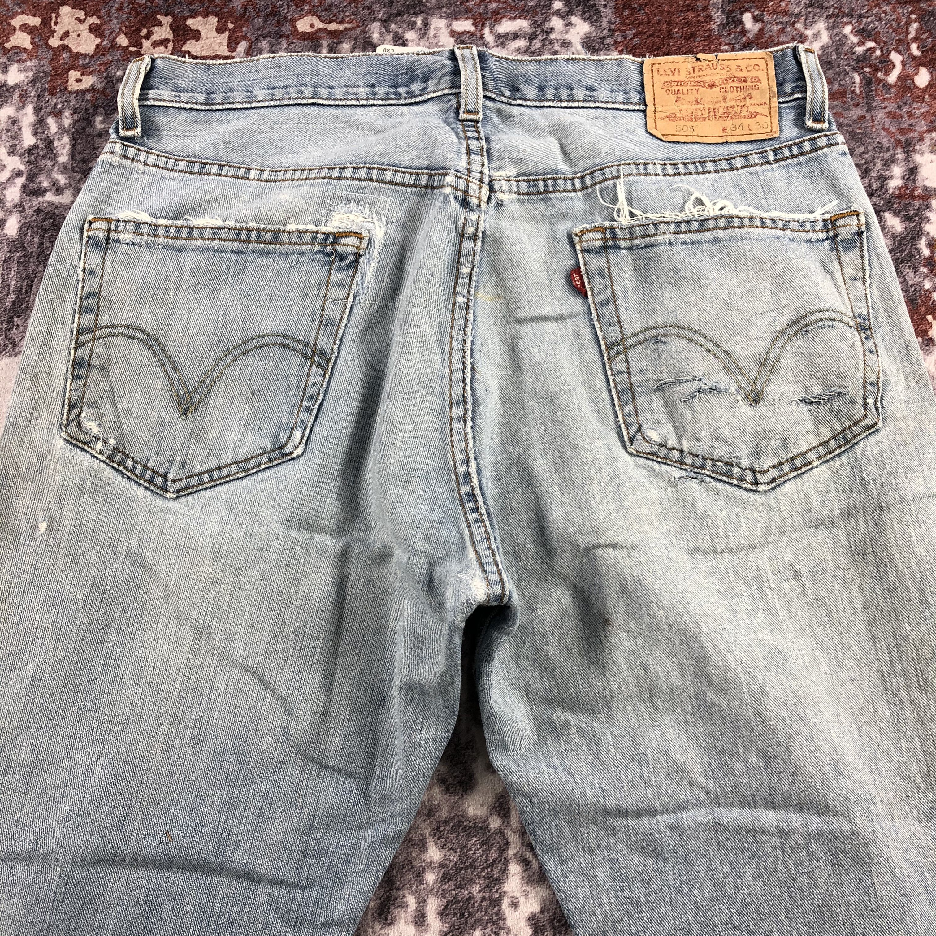 Levi's × Vintage Vintage Light Wash Levis 505 Jeans-JM2493 Size US 35 - 5 Thumbnail