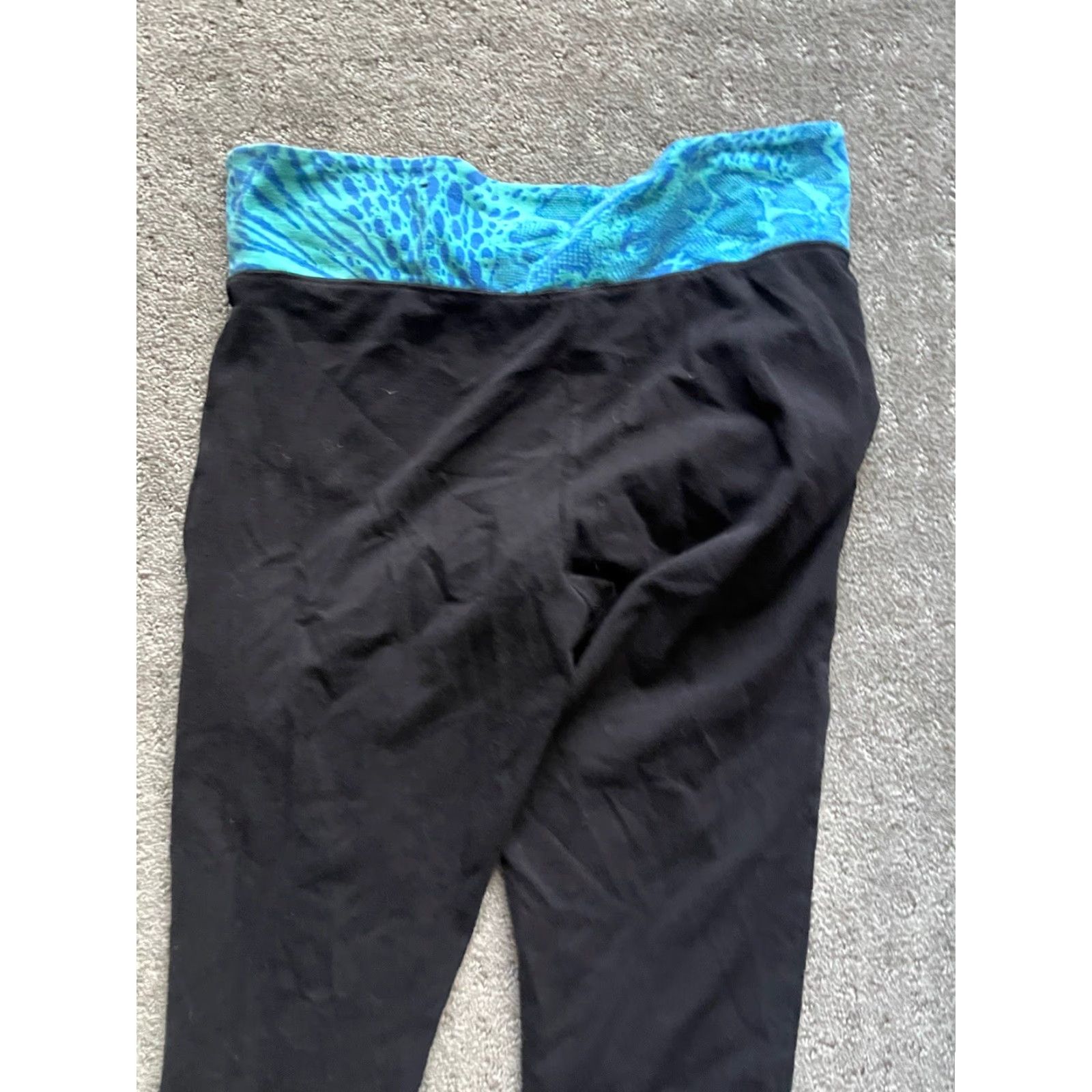 Vintage AERO Black Capri Legging Lightweight Stretch Leggings Women's L Capris Black Aero Capri Legging Activewear Size 36" / US 14 / IT 50 - 3 Thumbnail