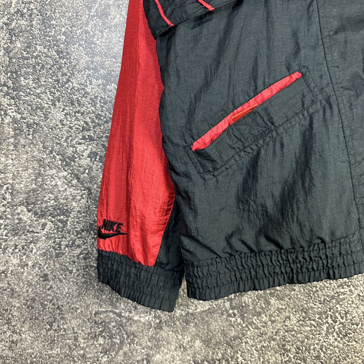 Nike Vintage Very Rare Nike x Jordan Track Jacket Size M / US 6-8 / IT 42-44 - 5 Thumbnail