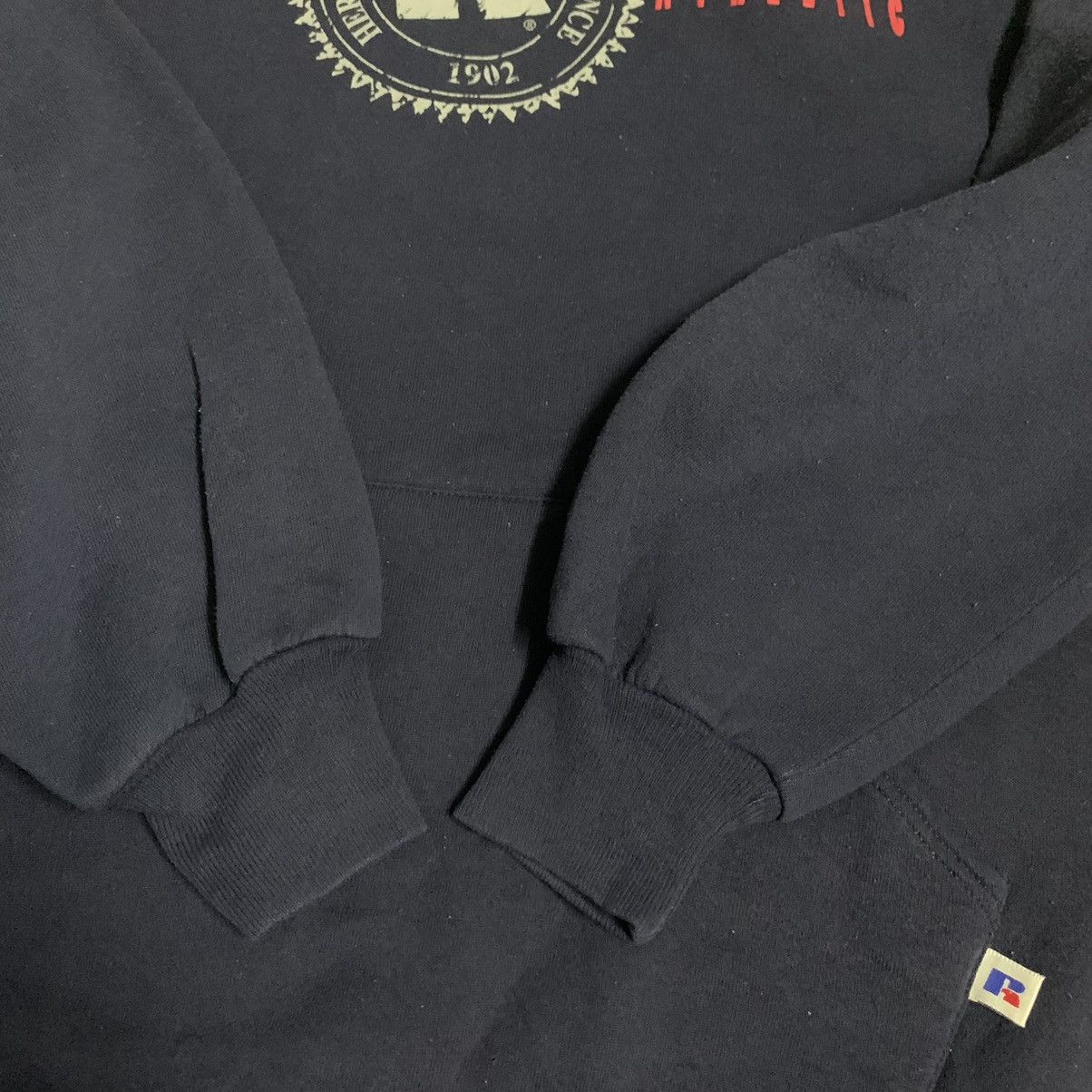 Russell Athletic Vintage Russell Athletic Pullover Hoodie Size US L / EU 52-54 / 3 - 5 Thumbnail