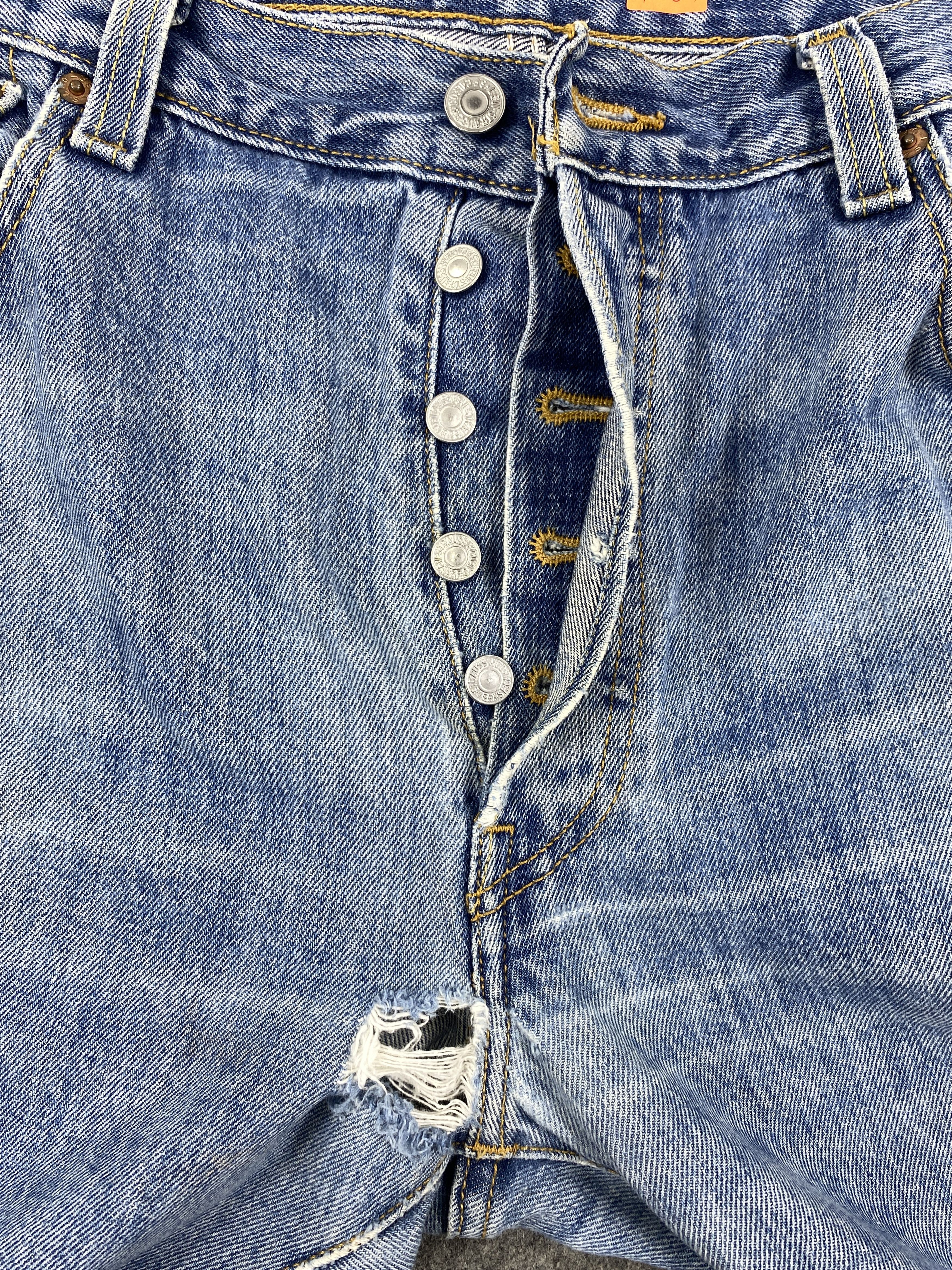 Levi's Blue Vintage Levi's 501 Jeans 35x31.5 Denim -JN1629 Size US 35 - 6 Thumbnail