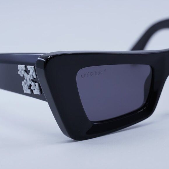 Off-White Off-White OERI027 ACCRA 1007 Sunglasses - Black Size ONE SIZE - 7 Thumbnail