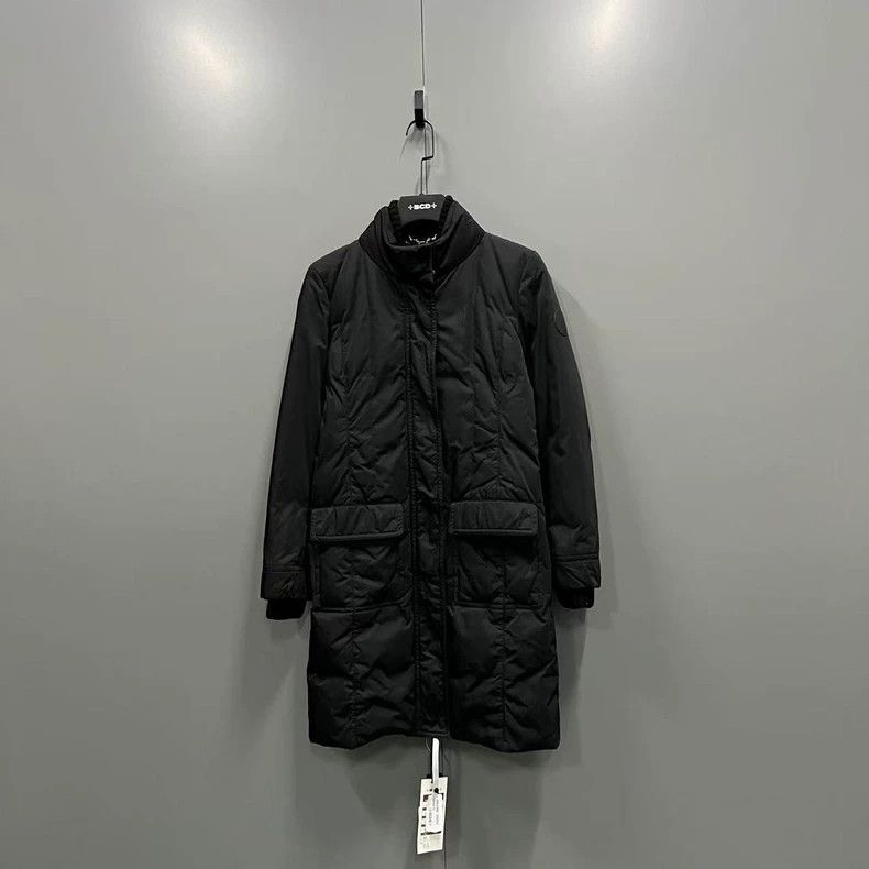 Gucci Gucci Black down coat 2502-Nextarrow Size US XXS / EU 40 - 1 Thumbnail