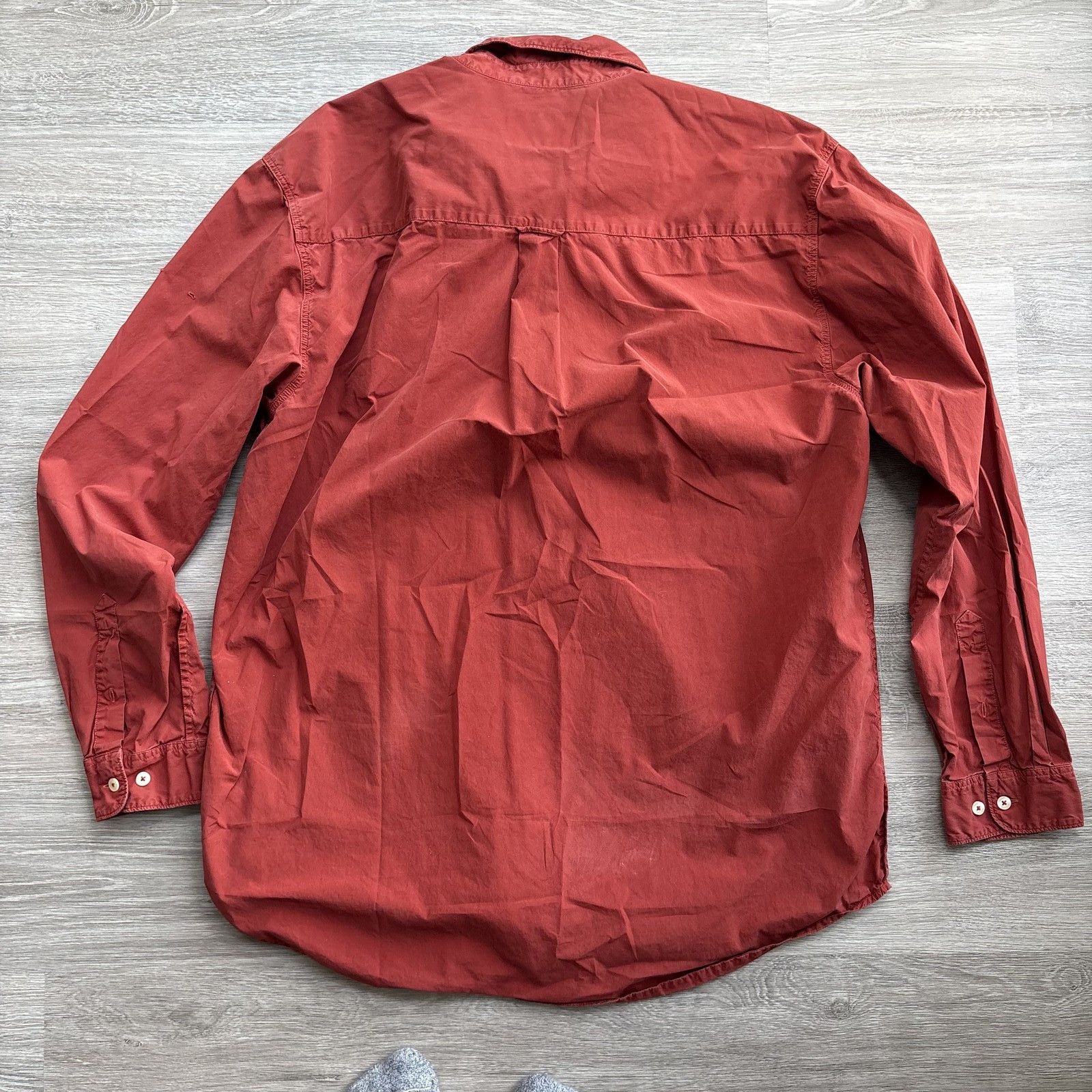 The Territory Ahead The Territory Ahead Mens XLT Red Long Sleeve Button Down Size US XL / EU 56 / 4 - 11 Thumbnail