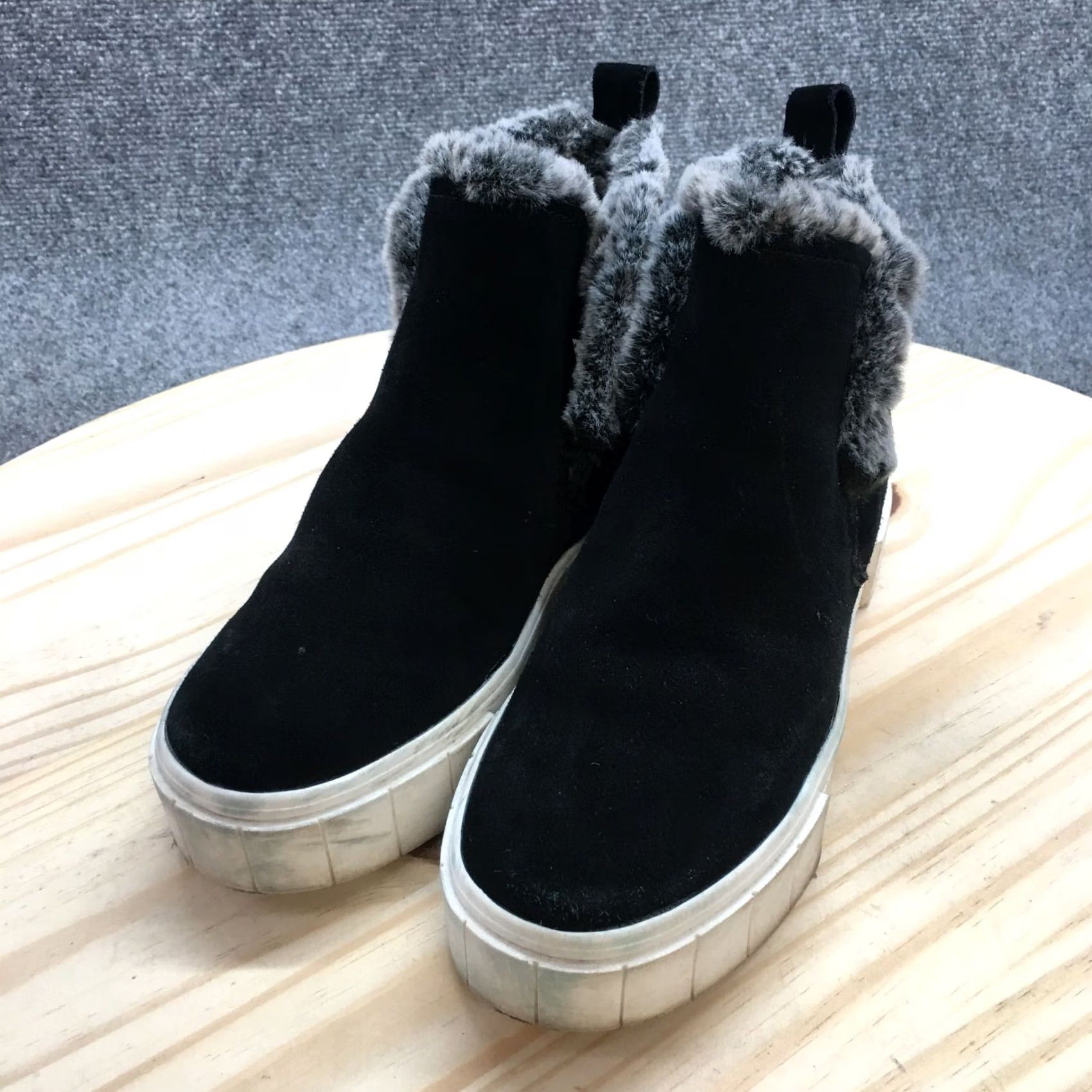 Dolce Vita Dolce Vita Sneaker Womens 7M Black Gray Zanza Slip On Casual Faux Fur Suede - Size 7/4.5 EU Size US 7 / IT 37 - 6 Thumbnail