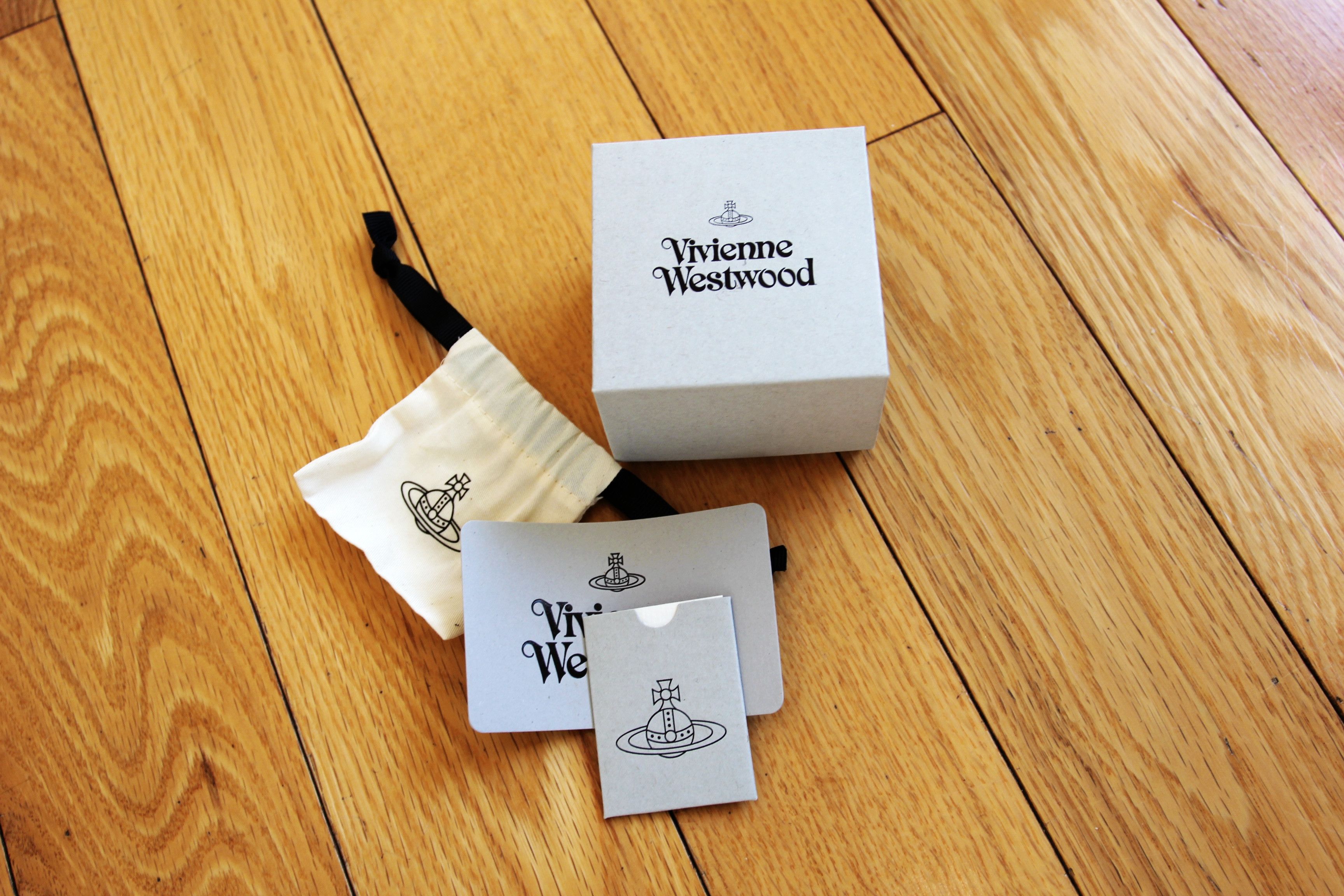 Vivienne Westwood BNWT AW25 VIVIENNE WESTWOOD ESSEX SIGNATURE DOUBLE RING L Size ONE SIZE - 4 Thumbnail