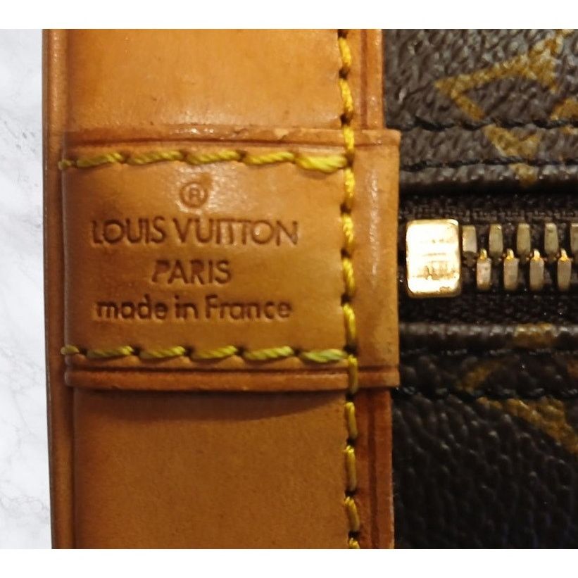 Louis Vuitton Louis Vuitton Alma PM Monogram Handbag - Vintage Authentic Size ONE SIZE - 8 Thumbnail