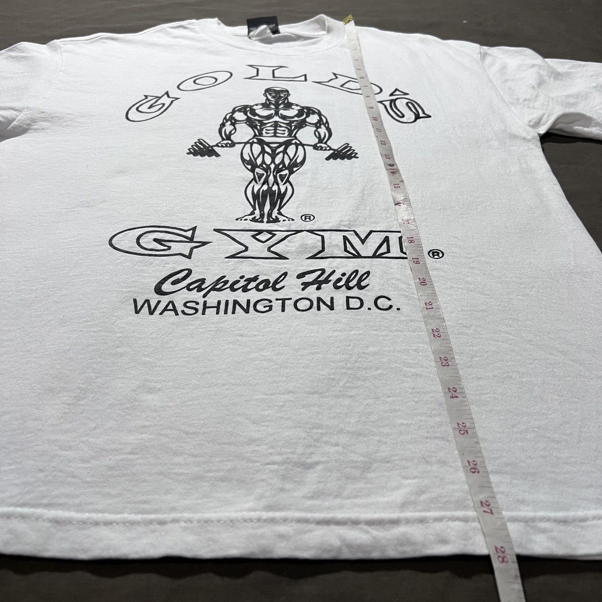 Vintage Vintage Y2K GOLD'S GYM Fitness Promo Tee Size US L / EU 52-54 / 3 - 8 Thumbnail