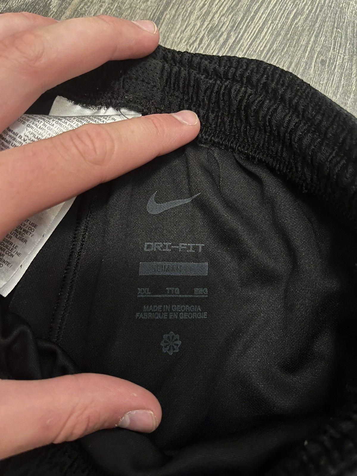 Nike Black nike shorts vintage streetwear Size US 38 / EU 54 - 7 Thumbnail