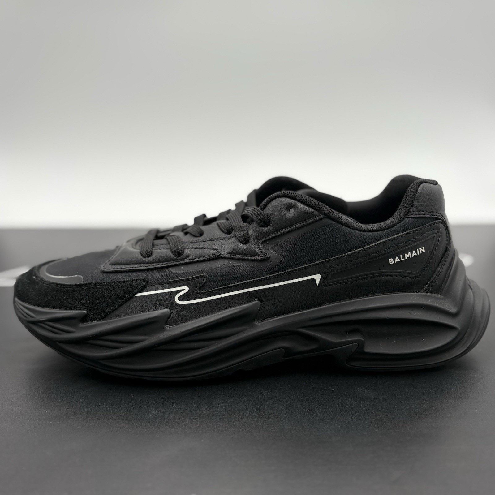 Balmain Balmain Run Row Sneaker ' Black ' | SUPER CLEAN! Size US 9 / EU 42 - 8 Thumbnail