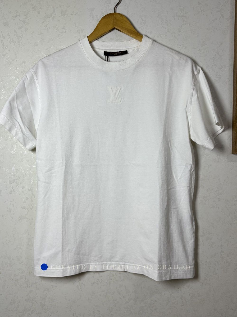 Louis Vuitton White Short Sleeve Embossed T-Shirt XS Size US XS / EU 42 / 0 - 1 Thumbnail