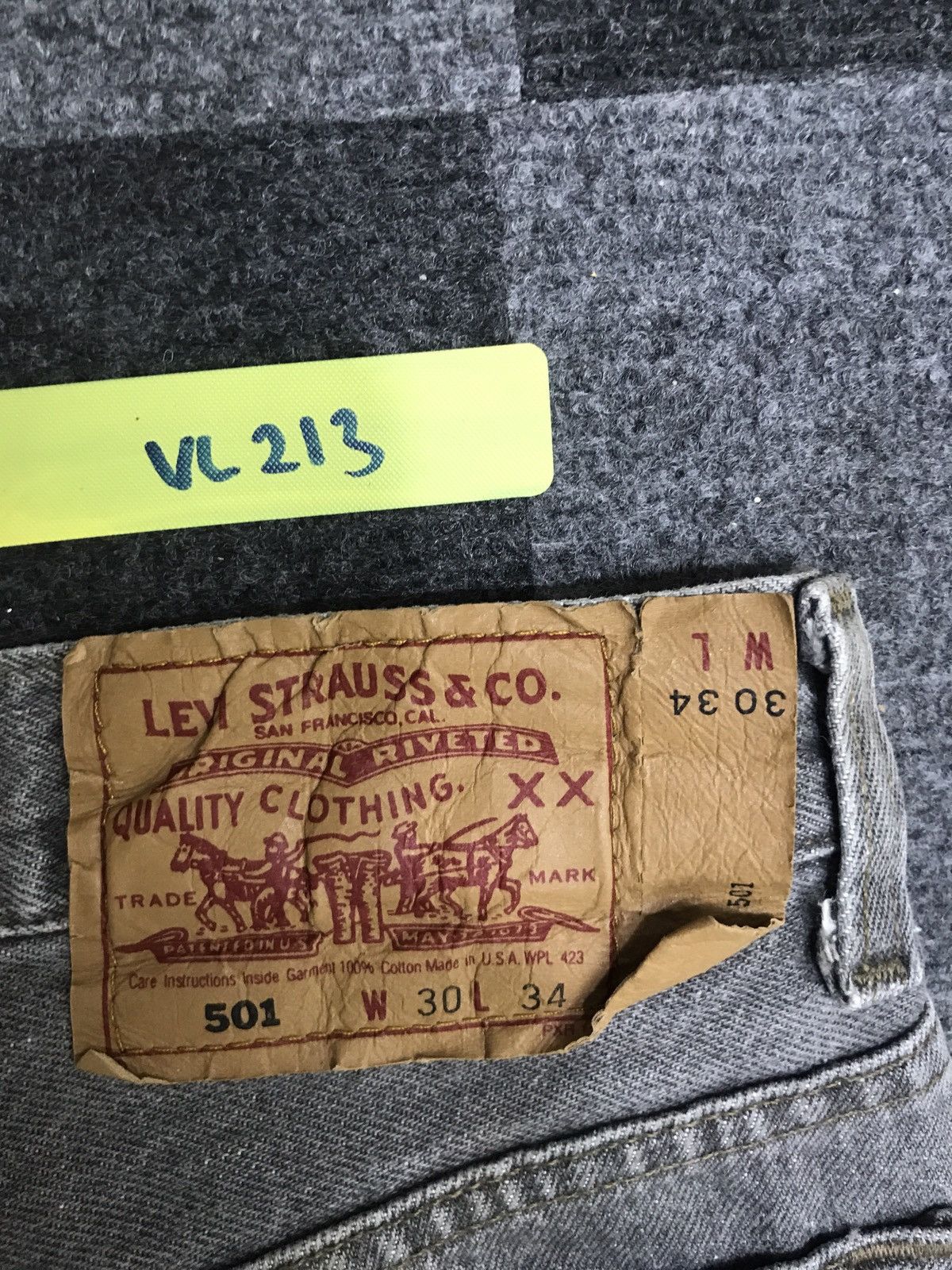 Levi's VL213 Vintage Levis 501 Black Wash Jeans Size US 29 - 12 Thumbnail