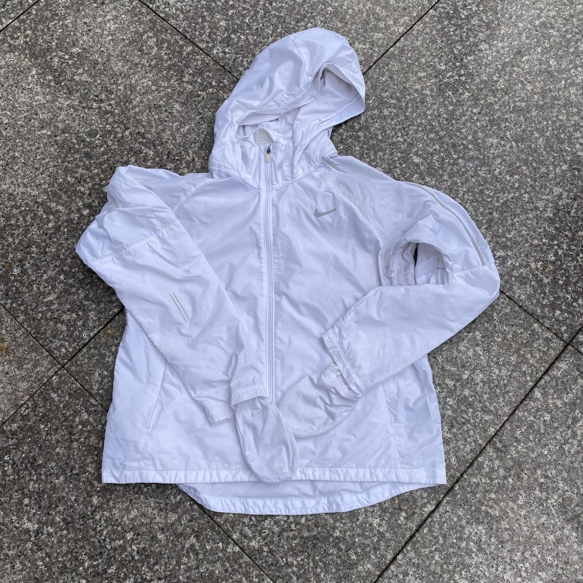 Nike Nike running hoodie jacket Size M / US 6-8 / IT 42-44 - 1 Thumbnail