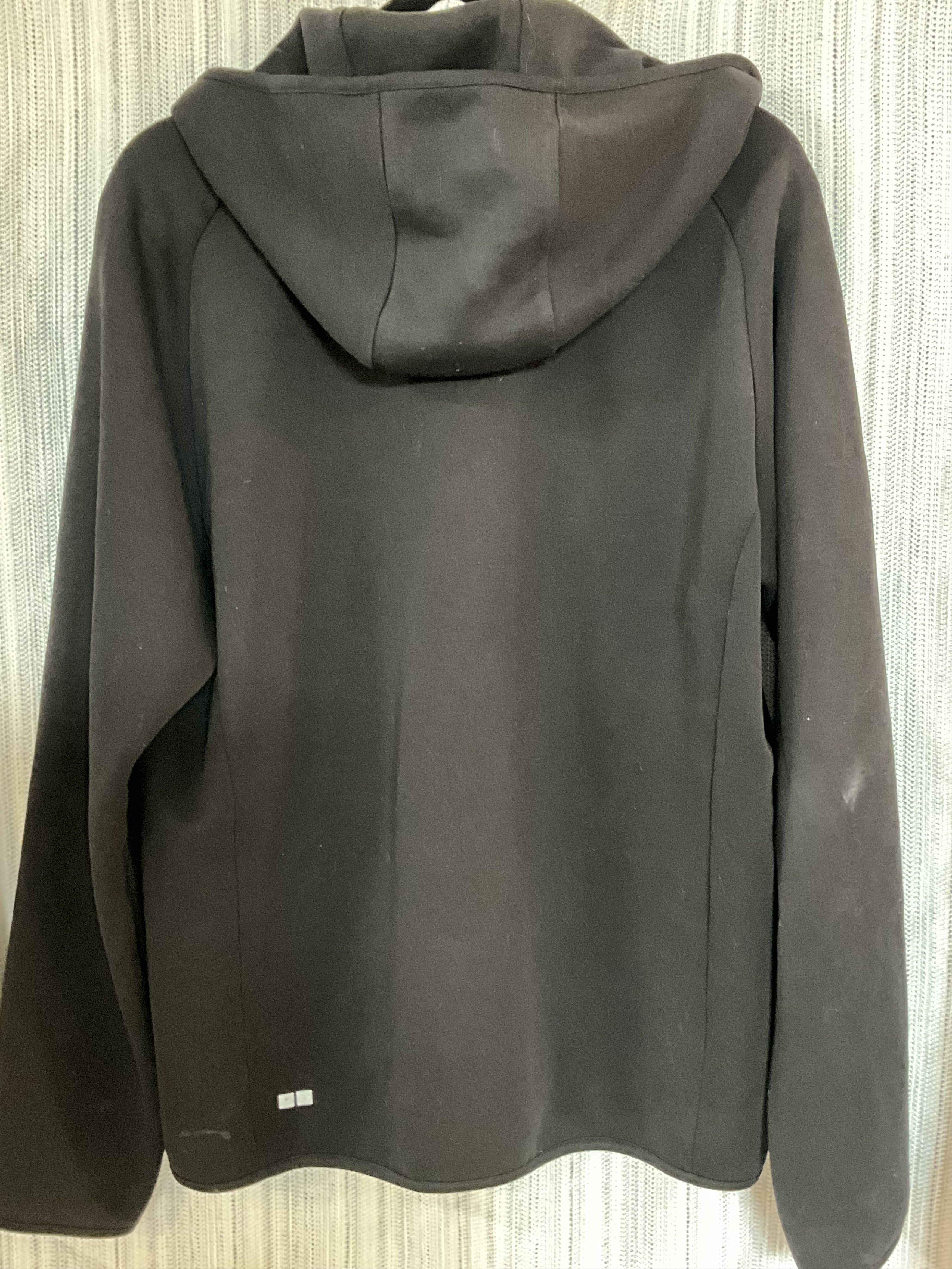 Uniqlo UNIQLO Full-Zip Hoodie w/ Chest Pocket – Black (Large) Size US L / EU 52-54 / 3 - 13 Thumbnail