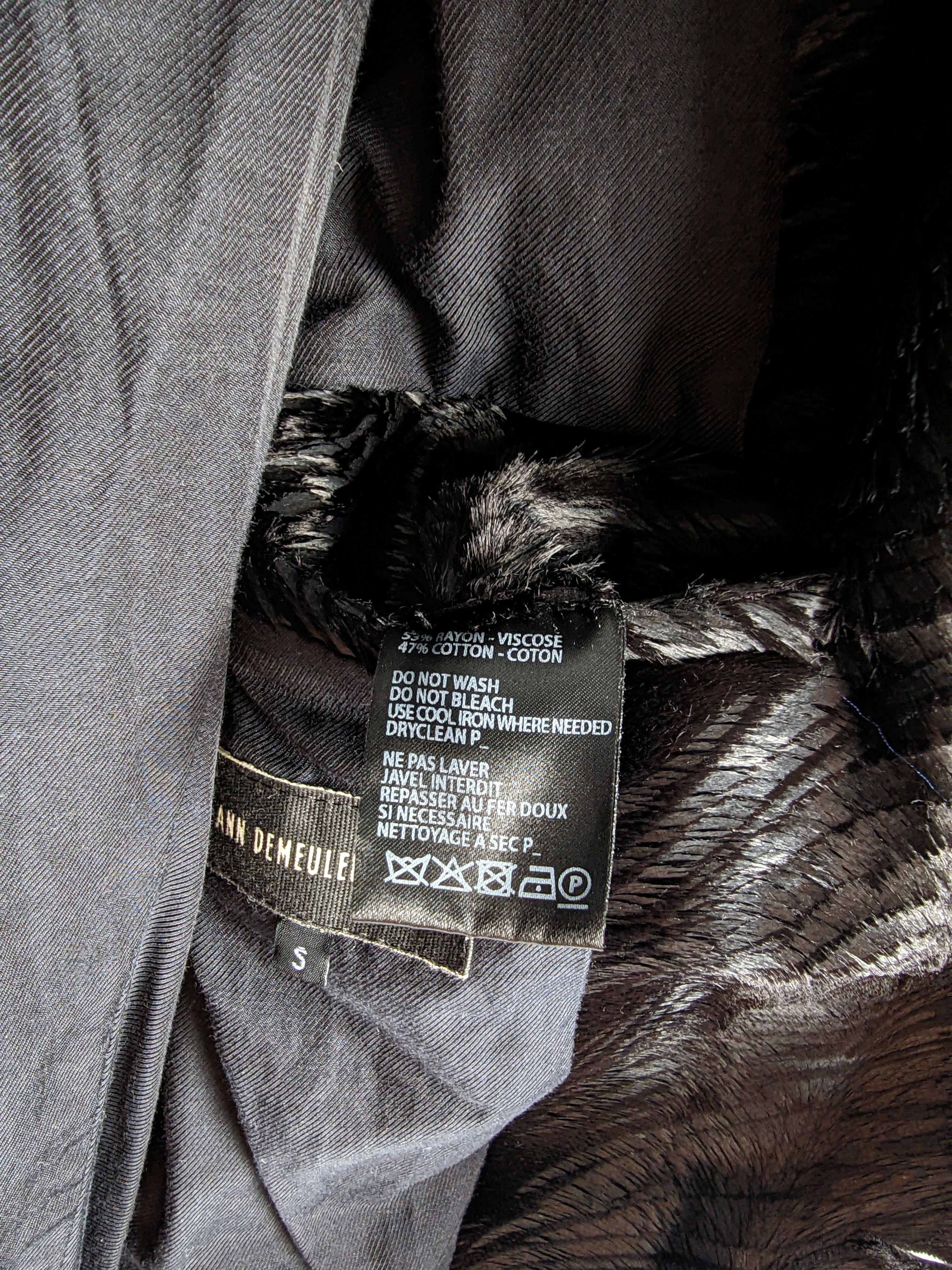 Ann Demeulemeester Ann Demeulemeester Men's and women's coats Size US XS / EU 42 / 0 - 5 Thumbnail