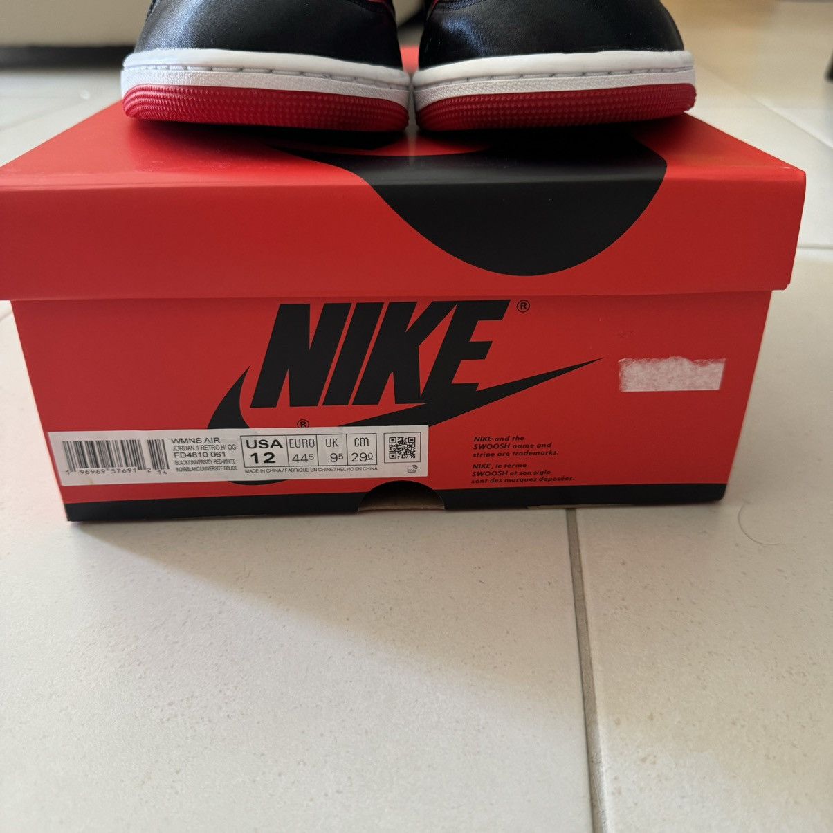 Jordan Brand × Nike Nike Air Jordan 1 Retro High Satin Bred Size US 10.5 / EU 43-44 - 7 Thumbnail