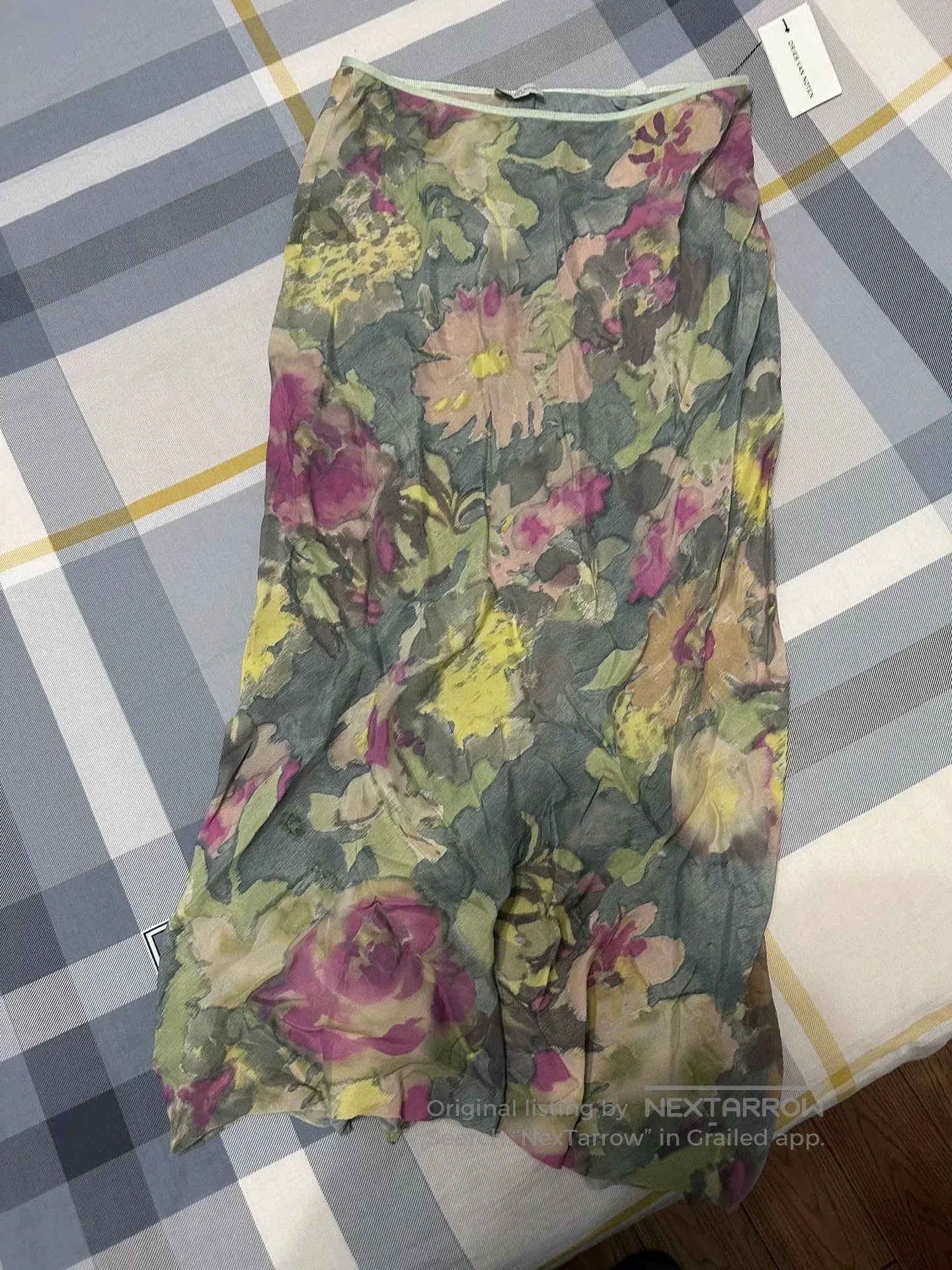 Dries Van Noten Dries Van Noten Floral Print Midi Skirt. Size 26" / US 2 / IT 38 - 1 Thumbnail