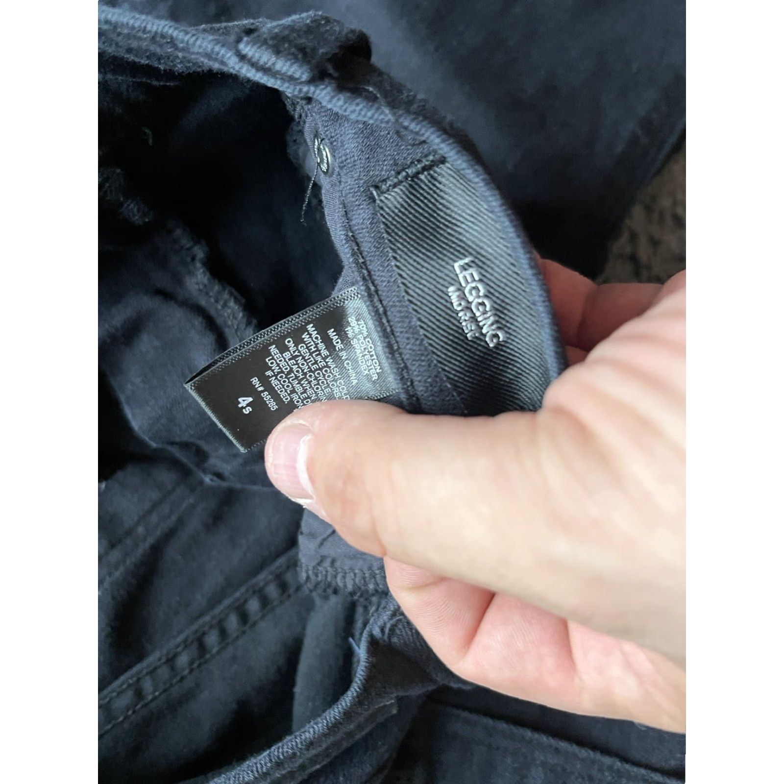 Express Express Jeans Legging Black Womens 4 Regular 30in Denim Cotton Blend Zip Button Pockets Stretch Modern 90s? Size 27" / US 4 / IT 40 - 6 Thumbnail