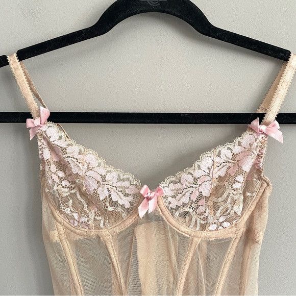 Agent Provocateur Agent Provocateur Nude Pink Lace Gianna Basque Corset - 32C Size ONE SIZE - 3 Thumbnail