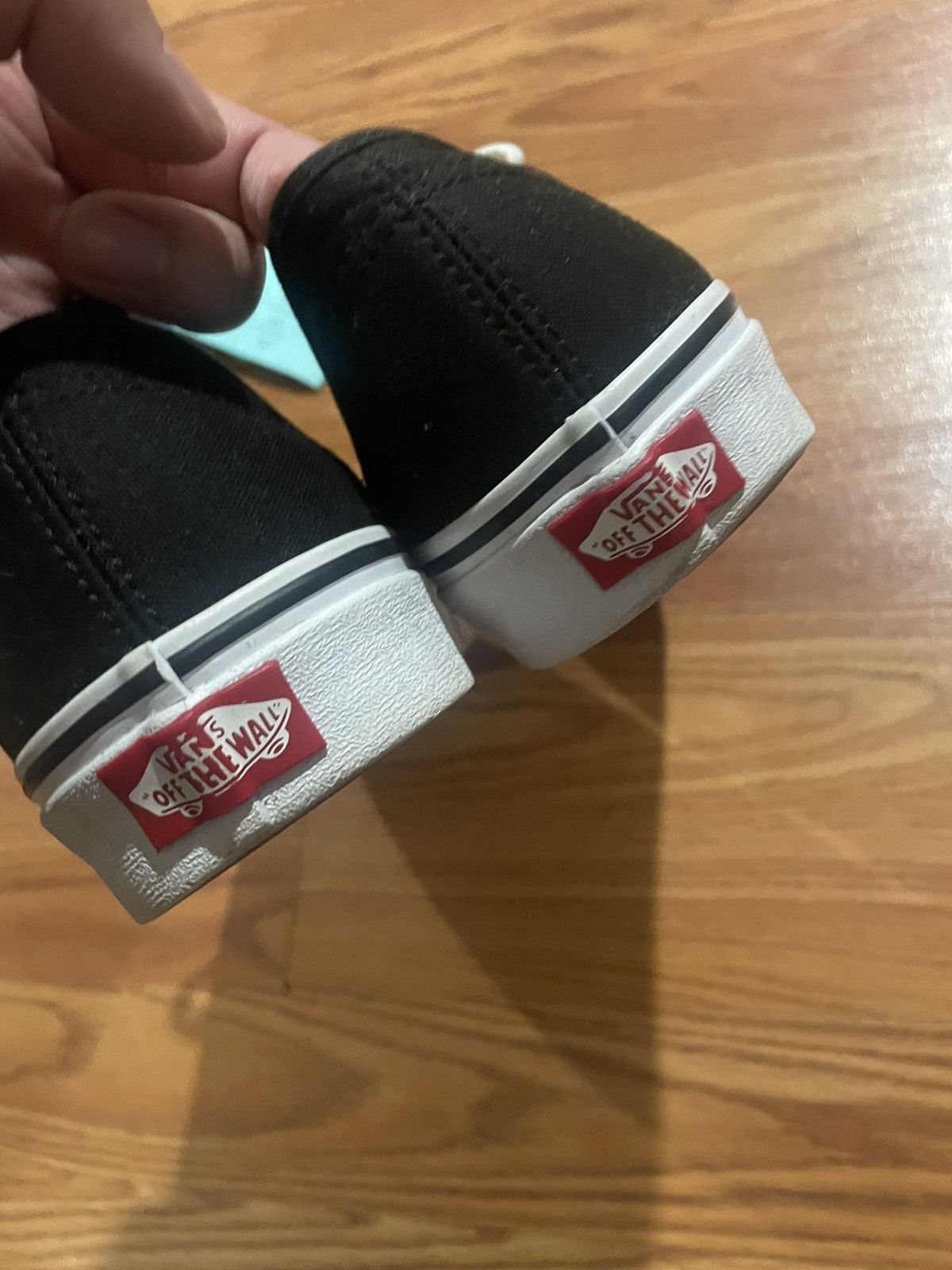 Vans Vans Authentic ‘Red Rose Thorns’ Embroidered - Size 8.5 Mens Size US 8.5 / EU 41-42 - 13 Thumbnail