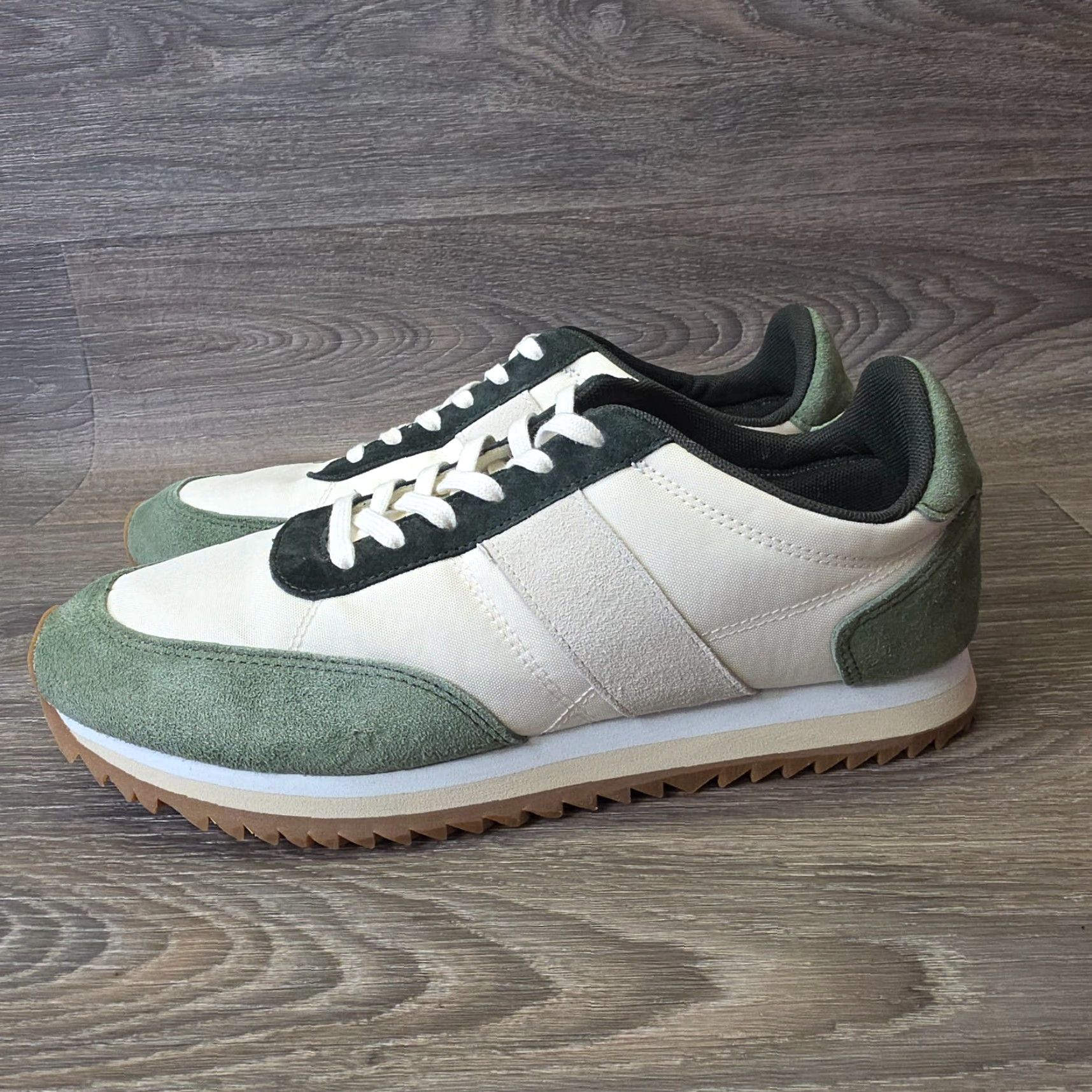 VINTAGE Sneakers Women's 10 Green Colorblock Suede
