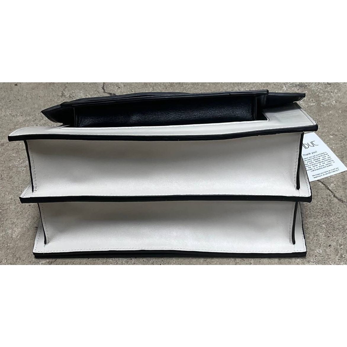 Other Atribut Handcrafted Black & White Leather Bag NEW Size ONE SIZE - 13 Thumbnail