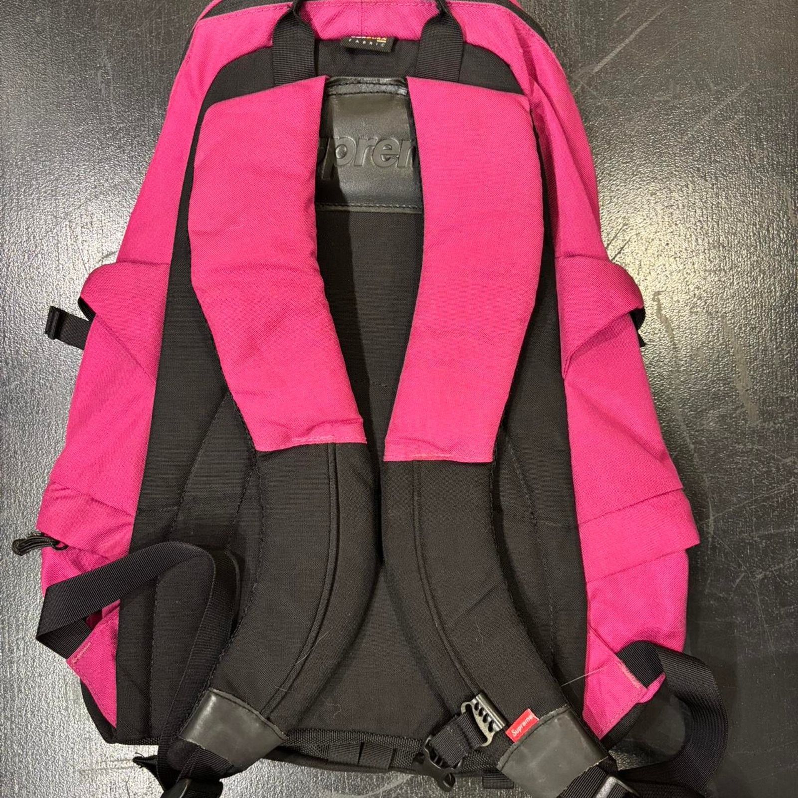 Supreme Supreme contour backpack fw15 backpack Size 26 - 2 Thumbnail