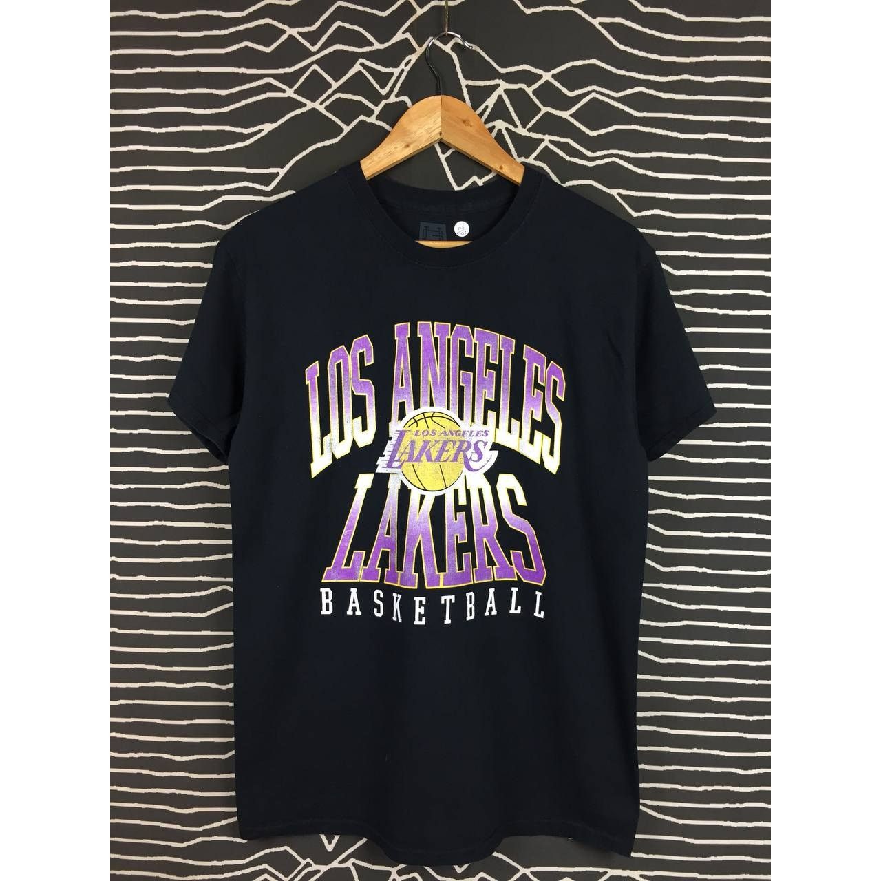 NBA × Vintage Ultra Game NBA Los Angeles Lakers Basketball Logo Tee Size US M / EU 48-50 / 2 - 1 Thumbnail