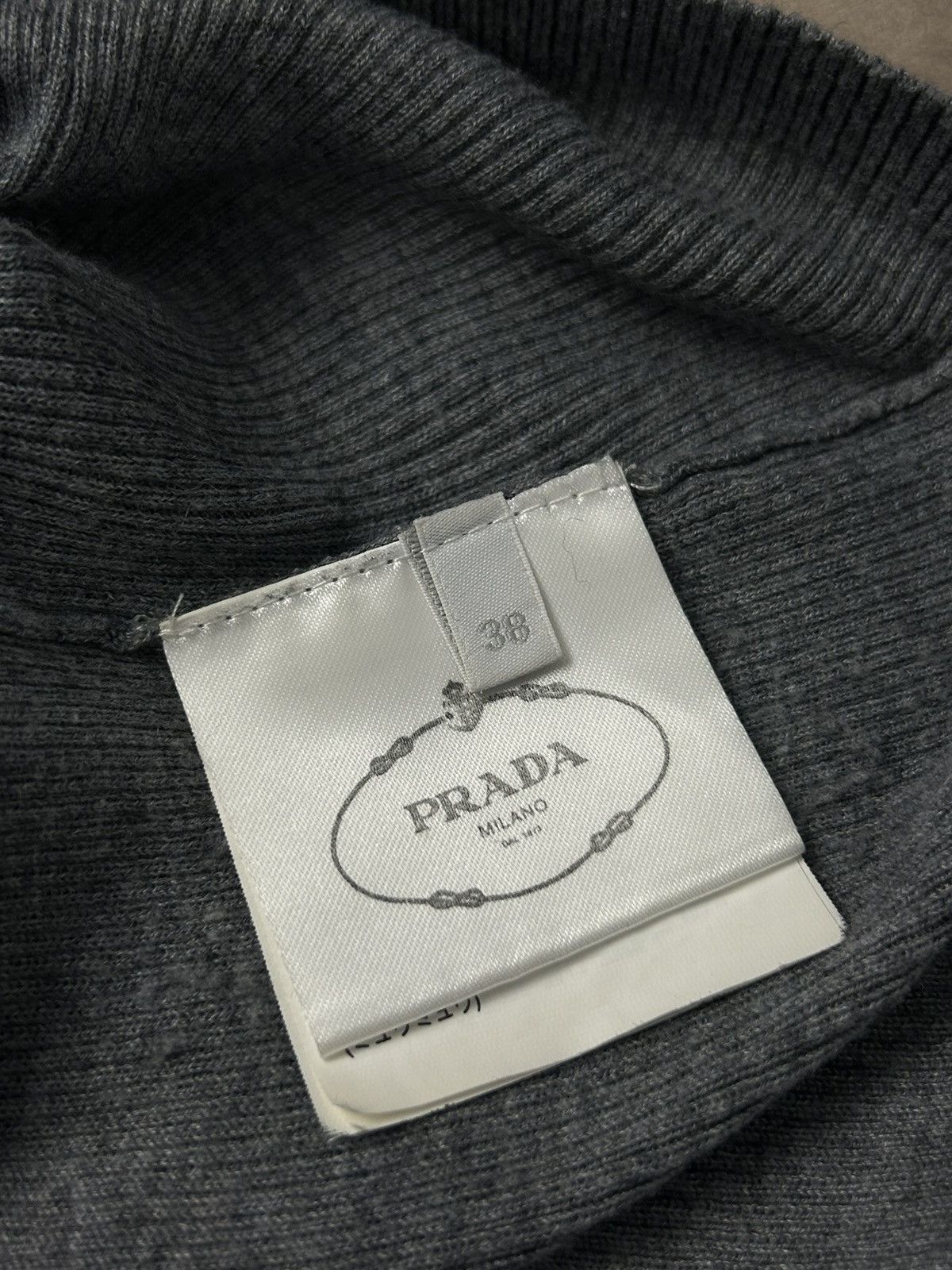 Prada Prada Milano Big Logo Turtleneck Sweater Size XS / US 0-2 / IT 36-38 - 11 Thumbnail