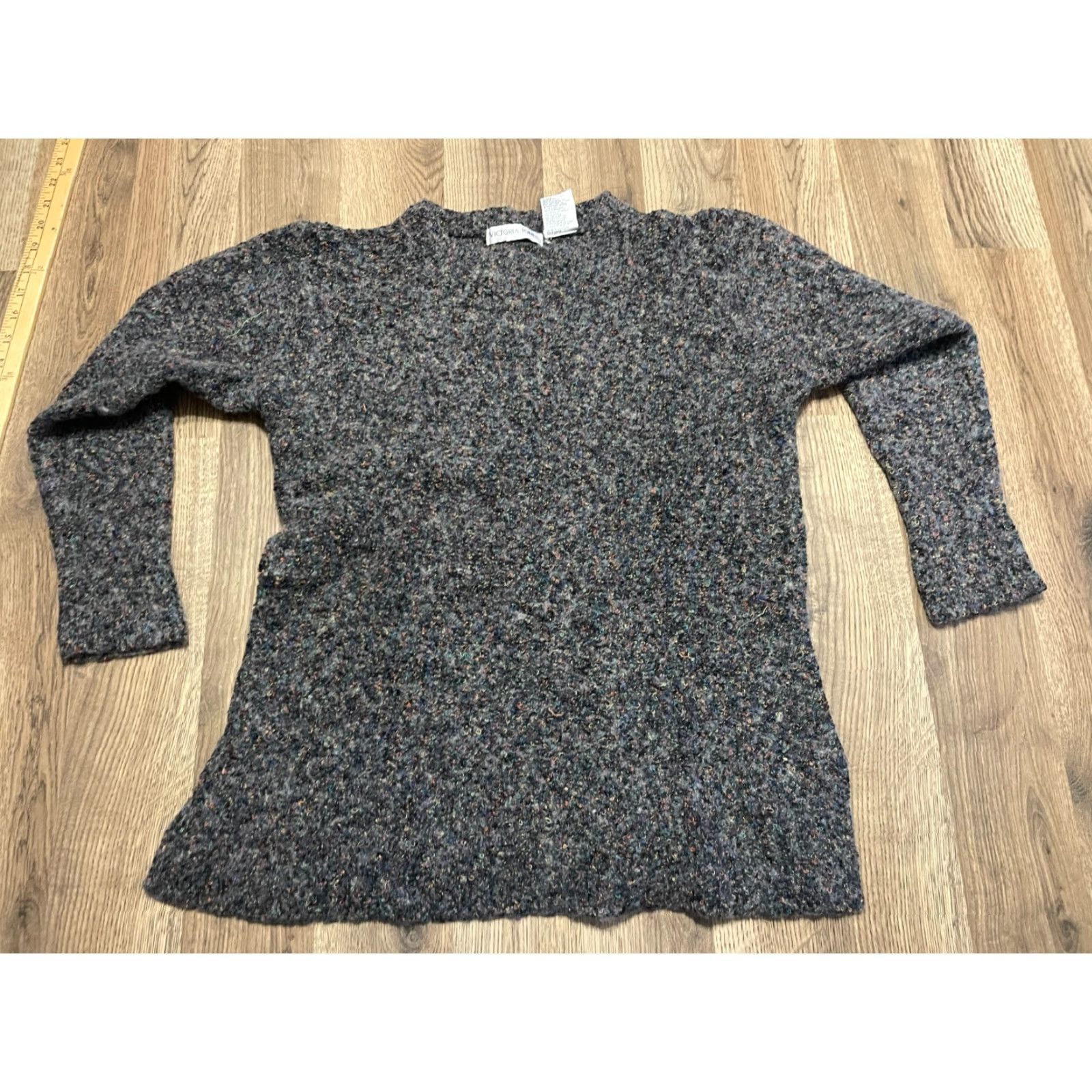 Vintage Victoria Jones Sweater Women's Small Gray Wool Blend Pullover Casual Knit Pullover Size S / US 4 / IT 40 - 2 Thumbnail