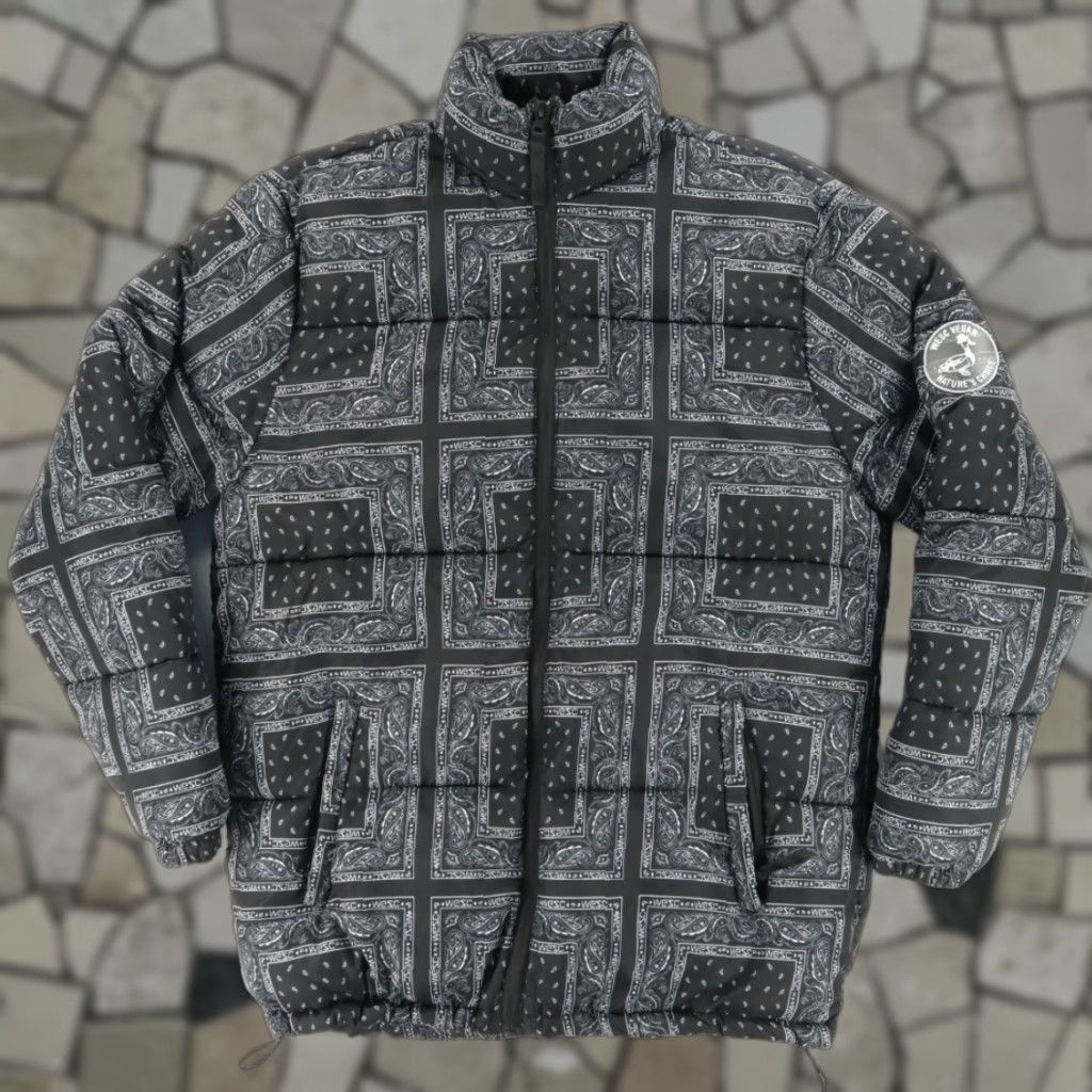 WeSC Wesc Bandana Puffer All Over Print Mock Long Sleeve Jacket Black Men's L Shirt Size US L / EU 52-54 / 3 - 1 Thumbnail