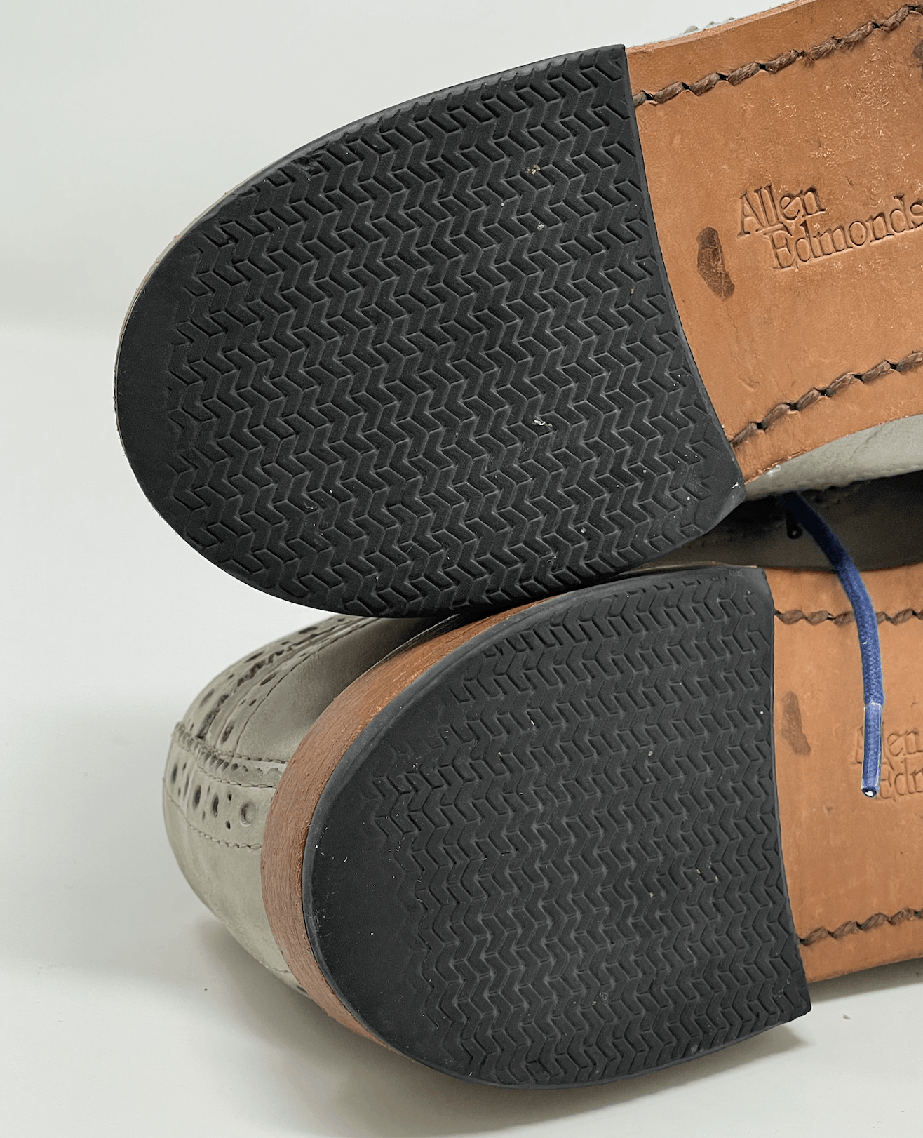 Allen Edmonds Allen Edmonds Banchory Gray Nubuck Oxford Shoes 8 / 8.5 Size US 8 / EU 41 - 3 Thumbnail