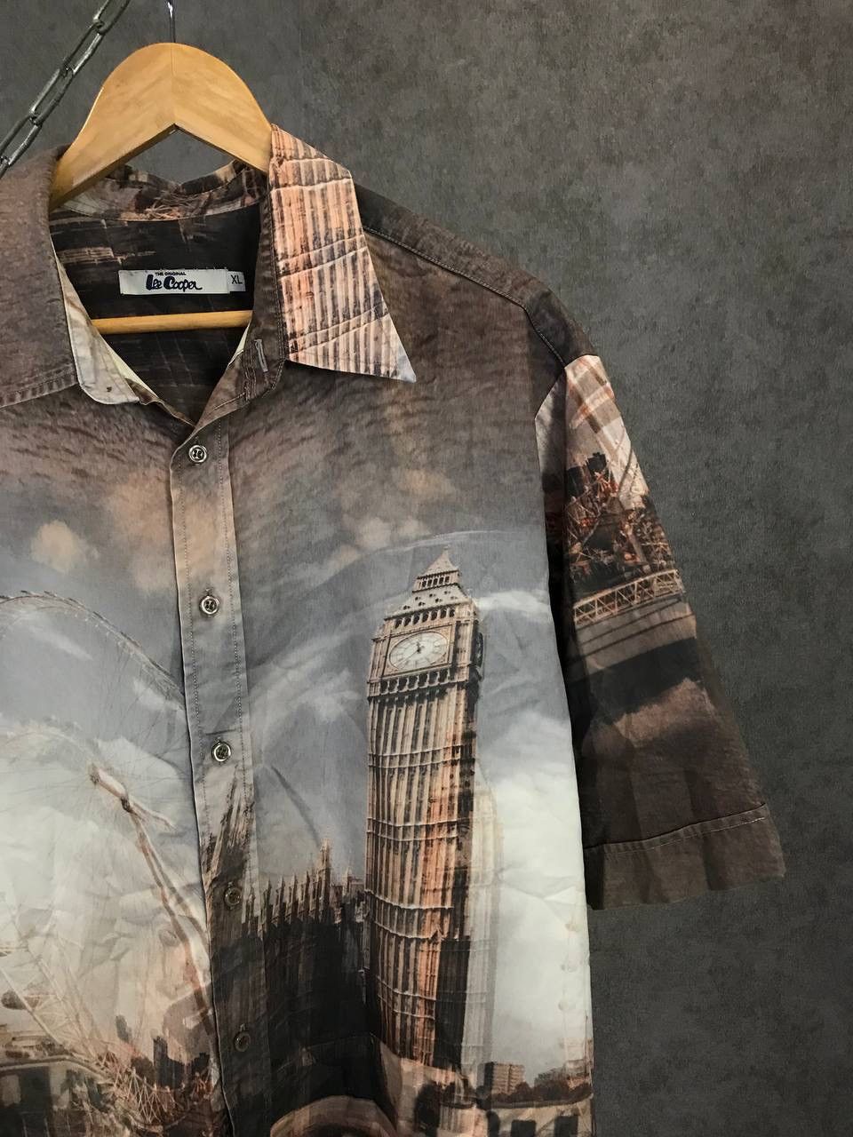 Vintage London Big Ben art crazy Hawaiian overprinted shirt Size US XL / EU 56 / 4 - 2 Thumbnail