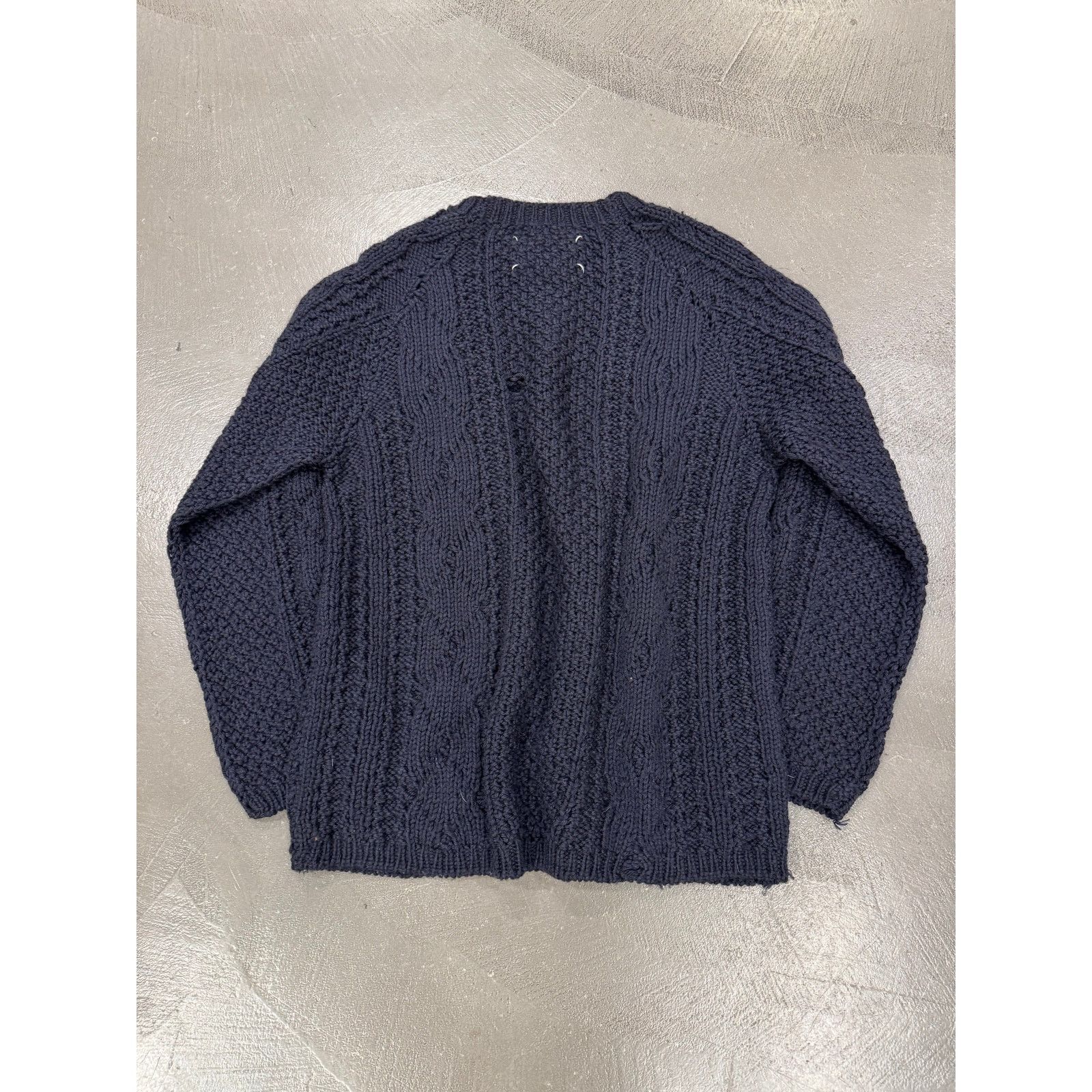 Maison Margiela A/W2021 Maison Margiela heavy distressed oversized sweater Size M / US 6-8 / IT 42-44 - 2 Thumbnail