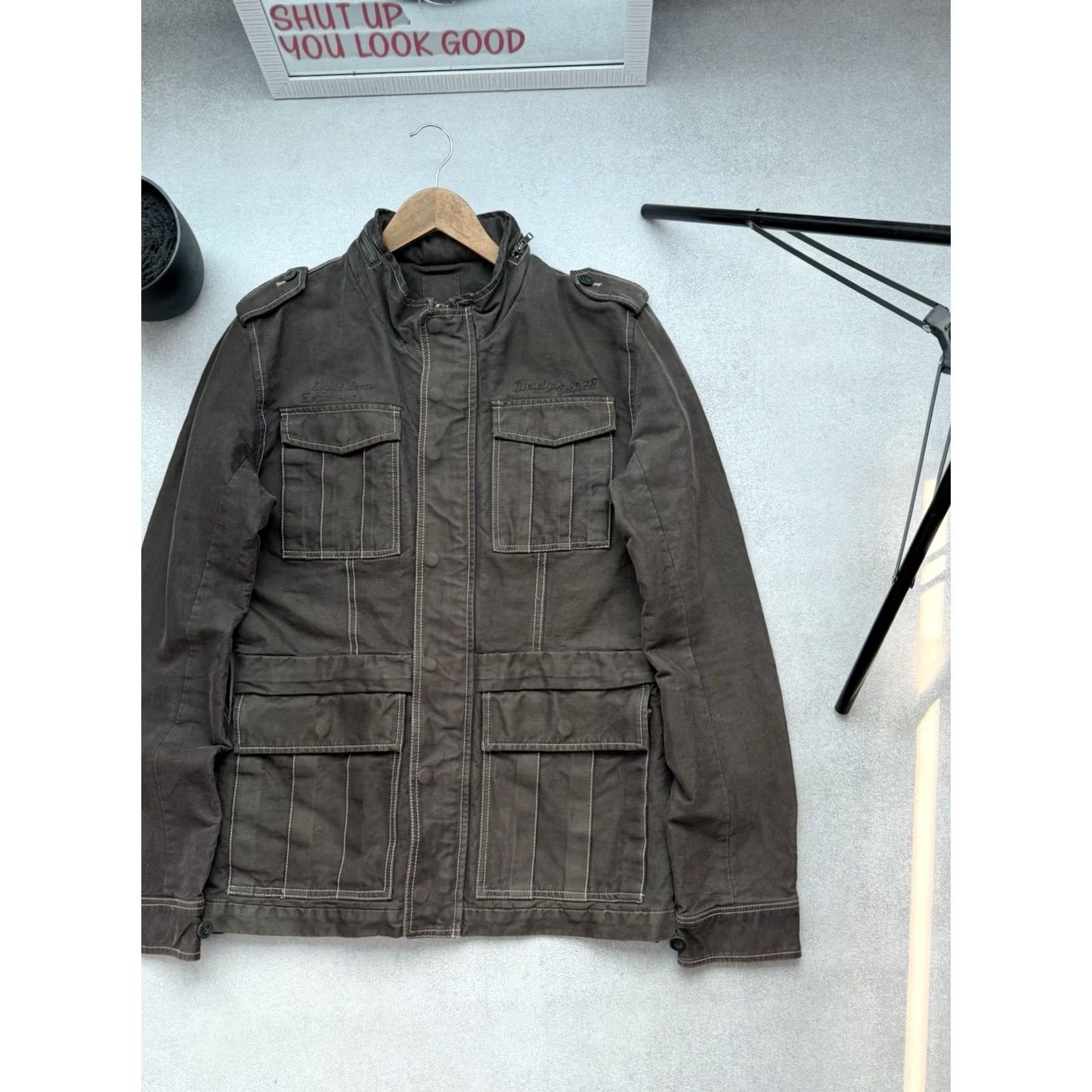 Diesel VINTAGE Diesel Military Army Archive Cargo Jacket 90s Y2K Men Size L Green Brown Jacket Mens Navy Urban Streetwear Diesel Clothes Retro Workwear Size US L / EU 52-54 / 3 - 2 Thumbnail