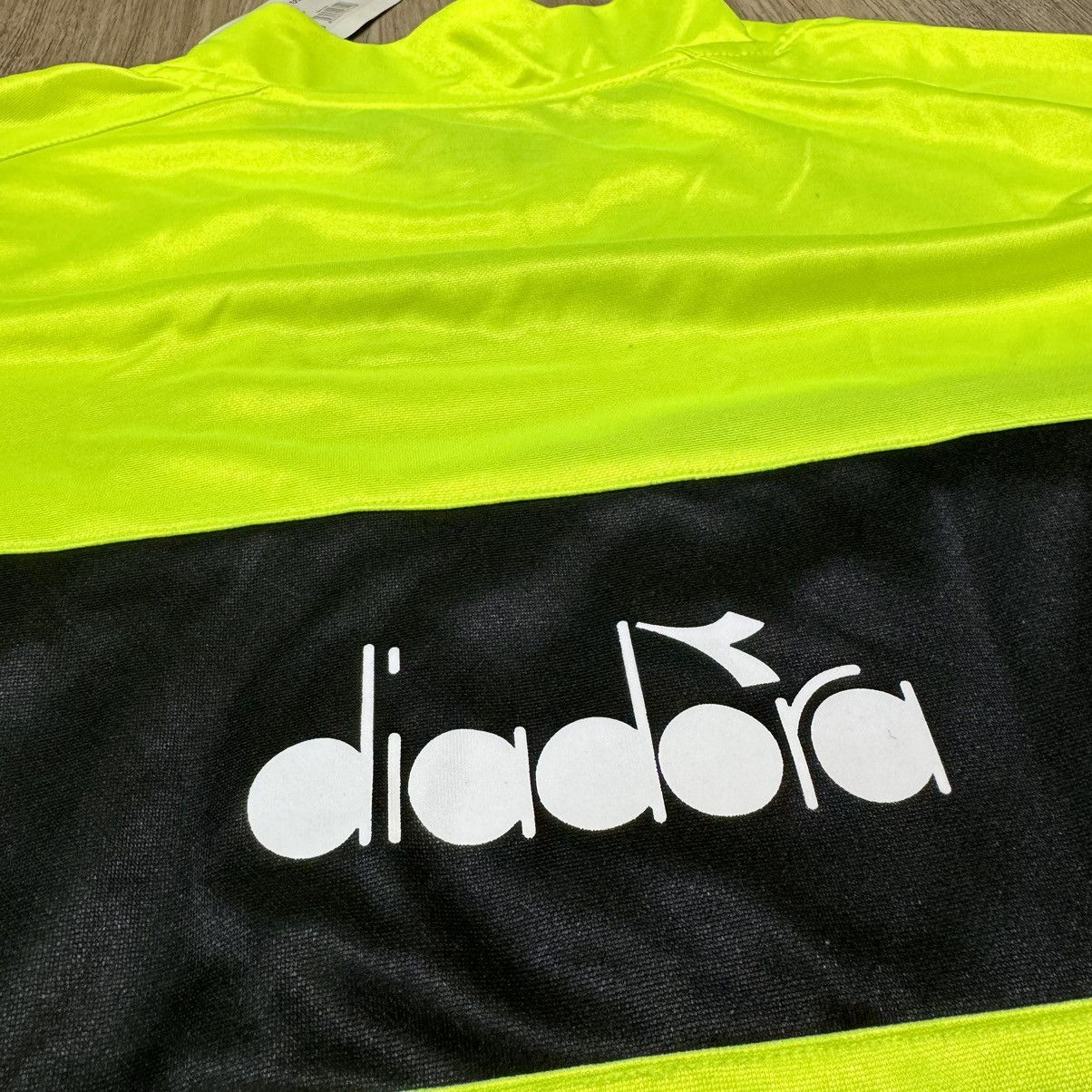 Diadora Italy Seria A referee shirt (Bnwt) Size US M / EU 48-50 / 2 - 7 Thumbnail