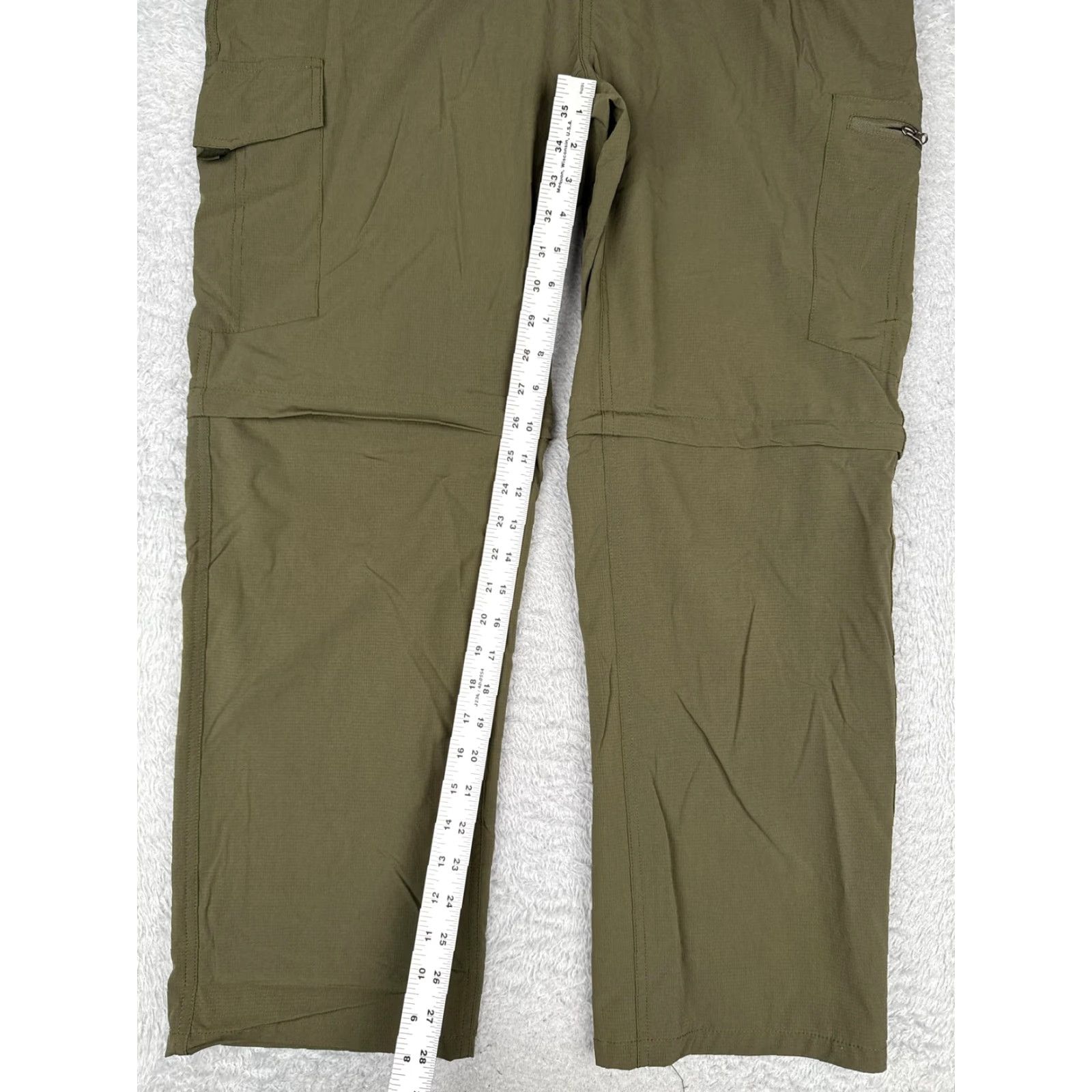 Vintage Toomett Mens Pants 38x29 Green Convertible Zip Off Hiking Cargo Nylon Spandex Pants Mens Regular Zip Off Legs Outdoor 90% Nylon 10% Spandex Boy Size US 38 / EU 54 - 6 Thumbnail