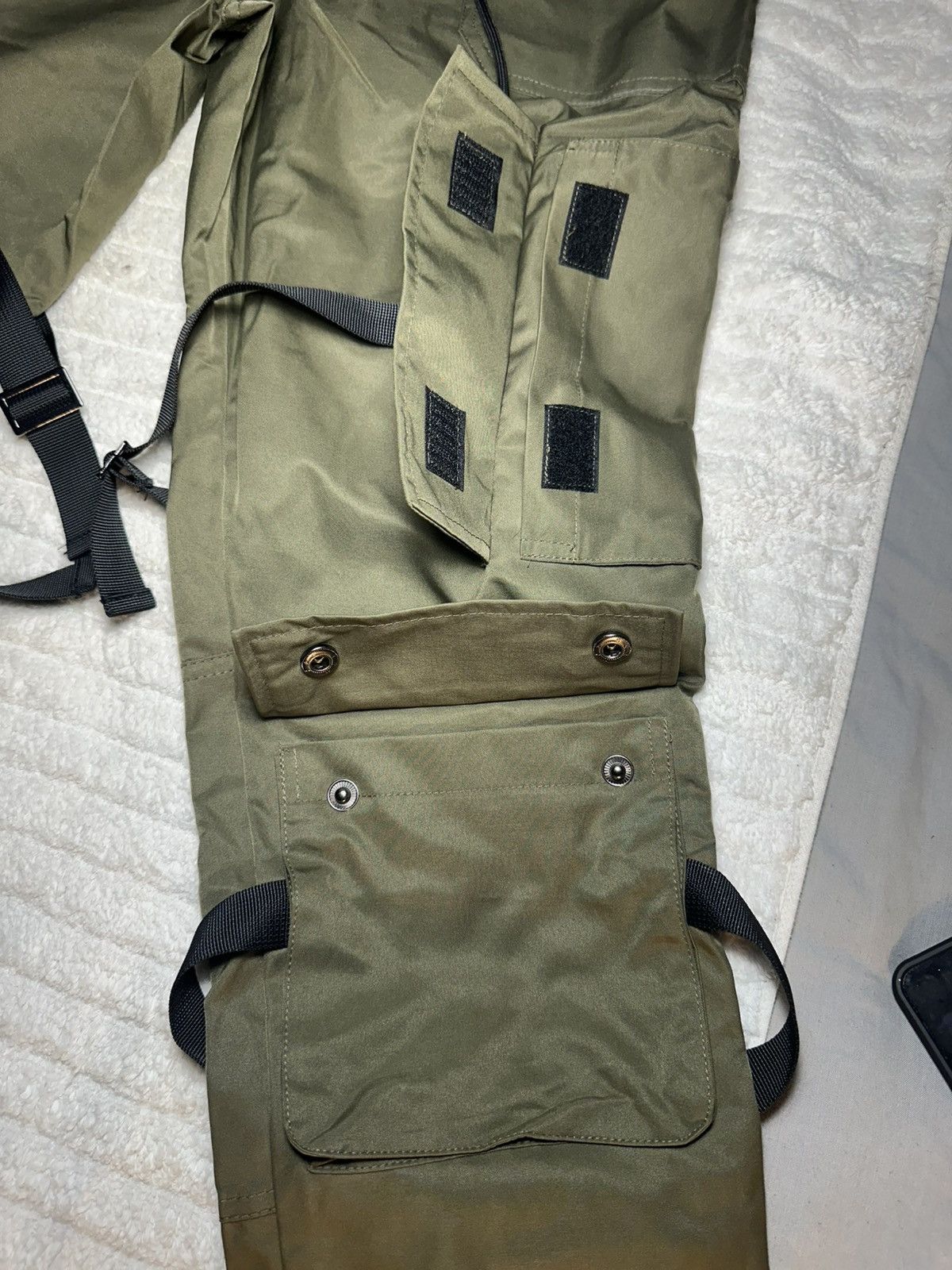 Designer × EPTM. × Travis Scott EPTM LA Brand Cargo track pants Size US 30 / EU 46 - 5 Thumbnail