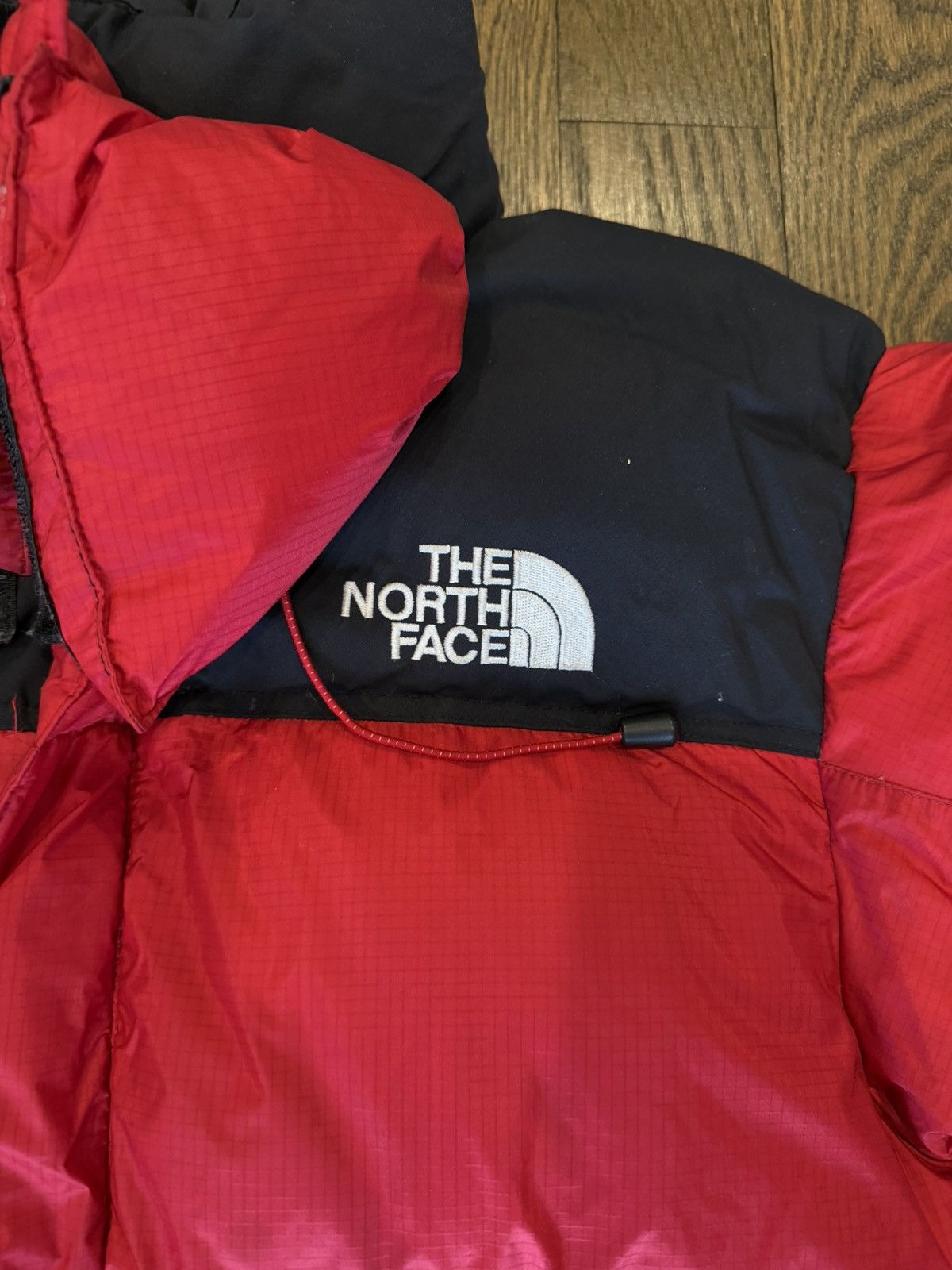 The North Face North Face Summit Series Fire Truck Red 700 Size US S / EU 44-46 / 1 - 2 Thumbnail