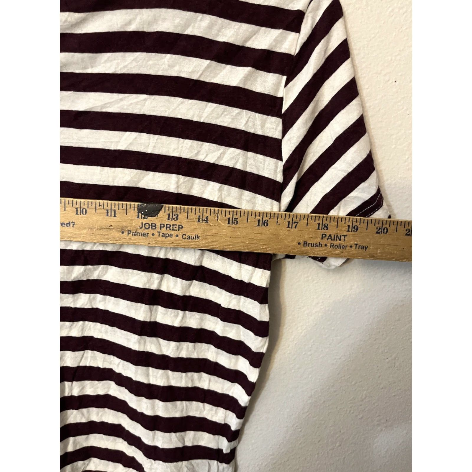 H&M VINTAGE H&M Men's Crew Neck T-Shirt Size Small Short Sleeve Solid Cotton Casual 90s White Maroon Size US S / EU 44-46 / 1 - 5 Thumbnail