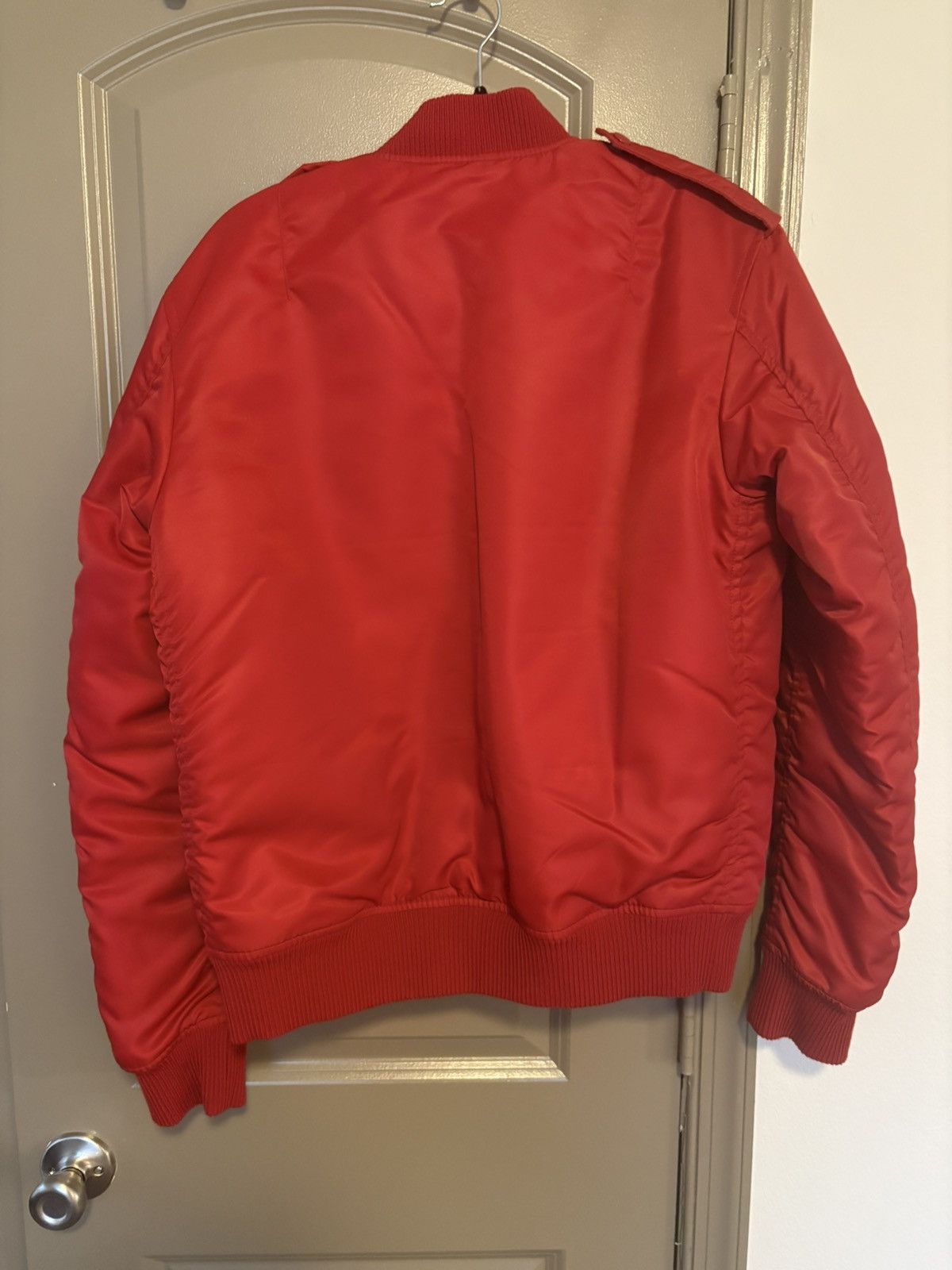 Saint Laurent Paris Saint Laurent Red Silk Bomber Jacket size 48 Size US M / EU 48-50 / 2 - 6 Thumbnail