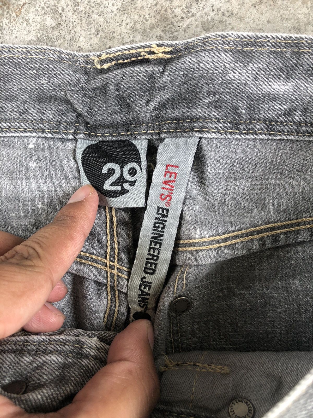 Levi's Y2k Levi’s Engineered Jeans Distressed Denim Size US 31 - 19 Thumbnail