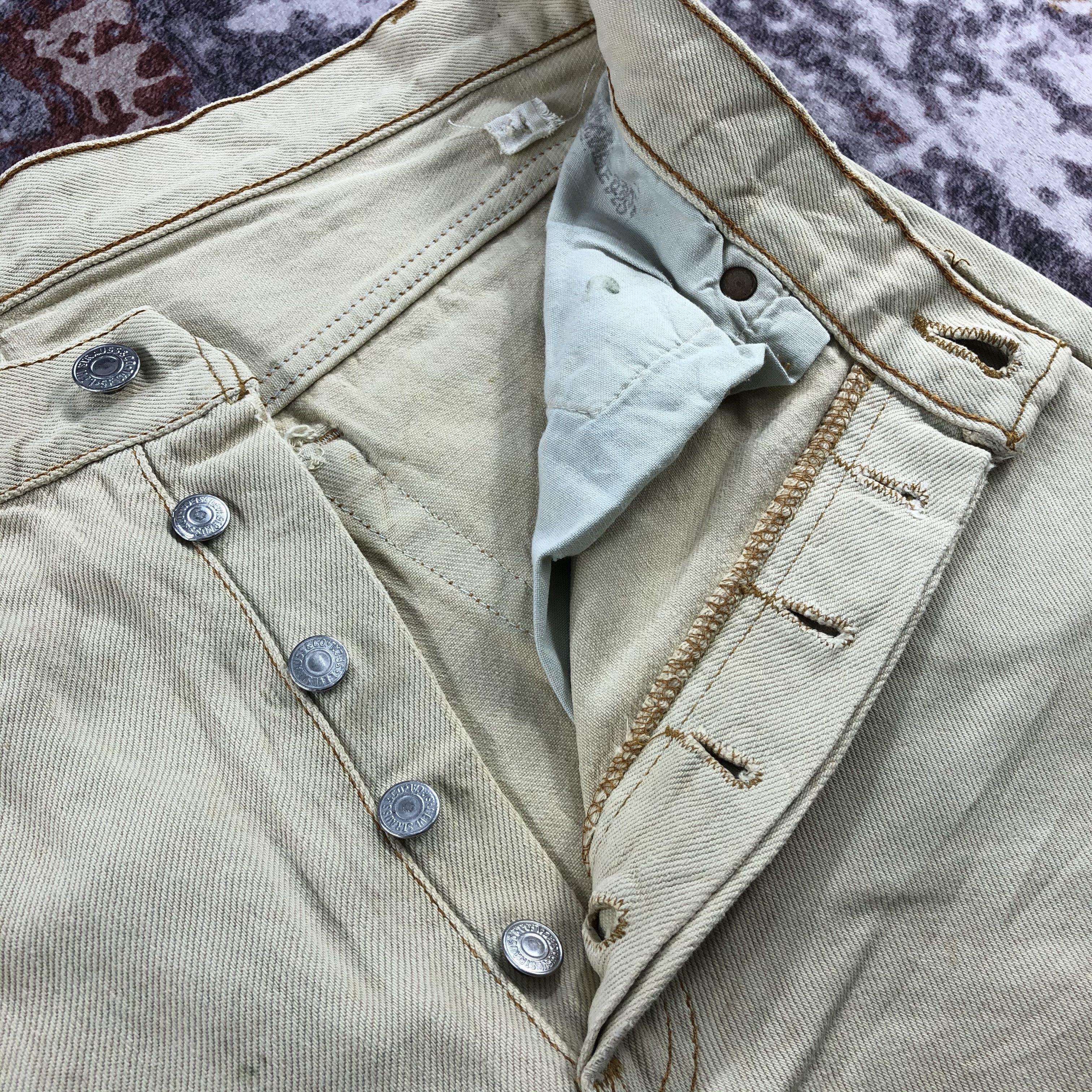 Levi's × Vintage 90s Vintage White Cream Levis 501 Jeans-JM2428 Size US 33 - 13 Thumbnail