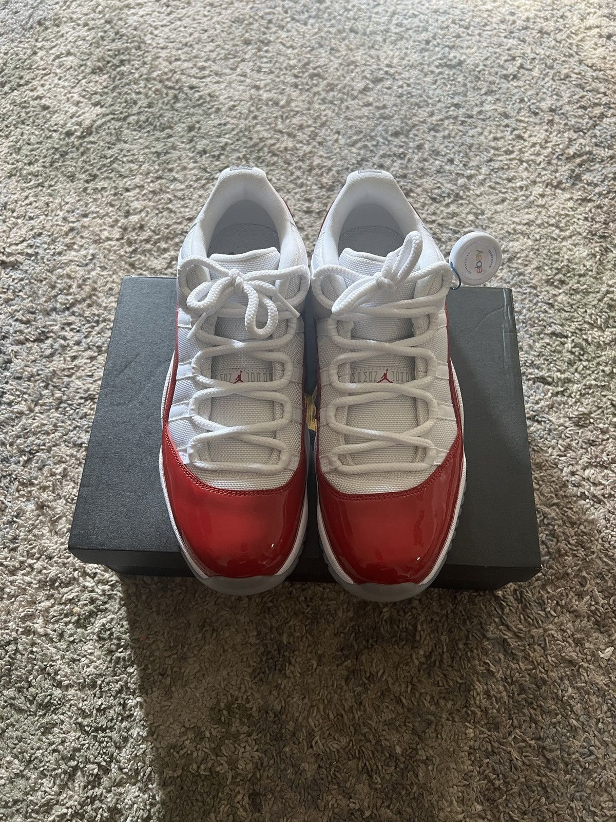 Jordan Brand × Nike Air Jordan 11 retro cherry low Size US 11 / EU 44 - 2 Thumbnail