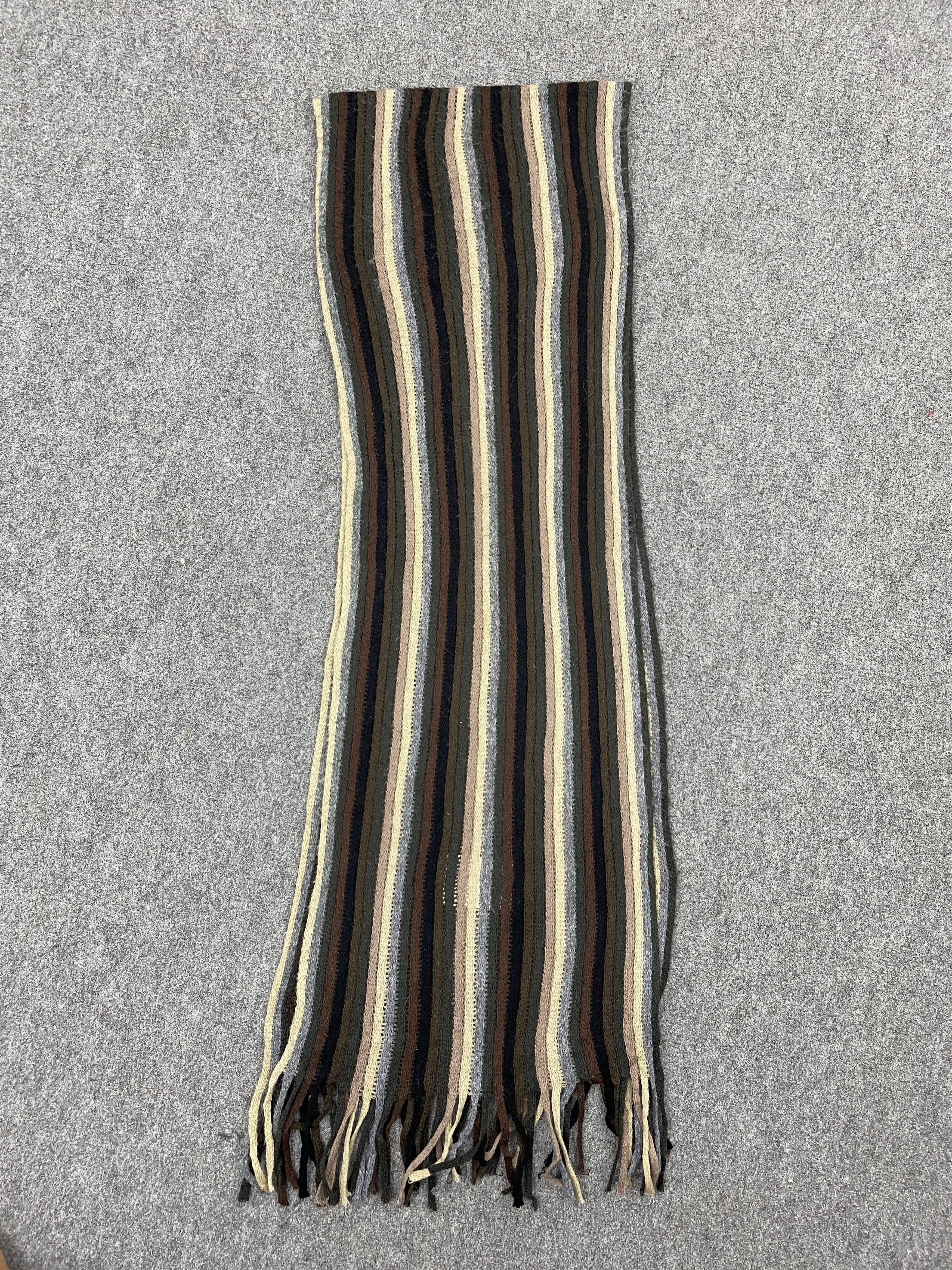Benetton United Colors Of Benetton Scarf /Muffler /Neckwear - SC0053 Size ONE SIZE - 7 Thumbnail